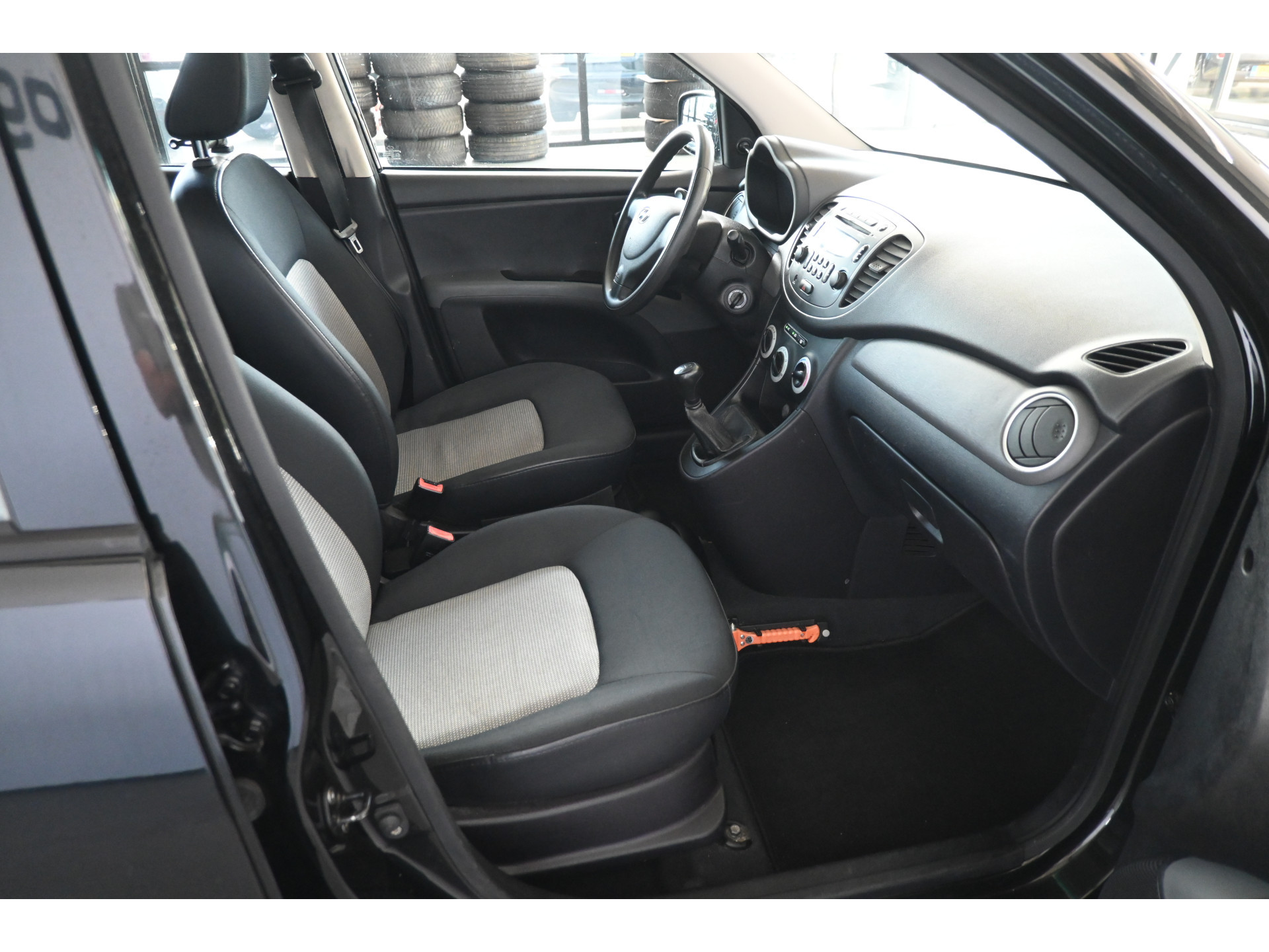 Hyundai i10 1.1 Active Cool Airco Elektrisch Pakket! Trekhaak All in Prijs! Inruil Mogelijk!
