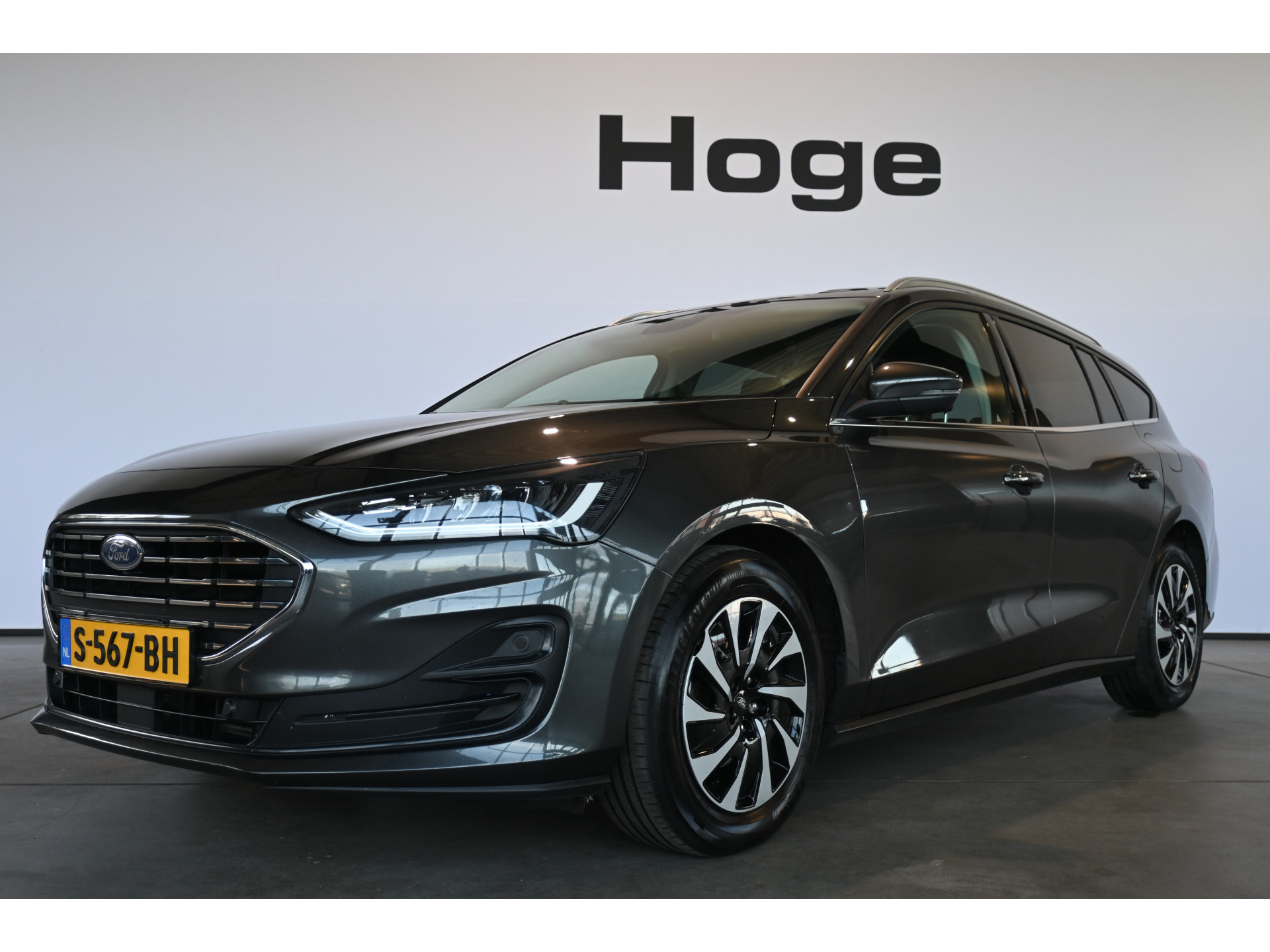 Ford Focus Wagon 1.0 EcoBoost Hybrid Titanium X Nap! Cruise Clima Full LED Trekhaak CarPlay Navigatie Inruil Mogelijk!