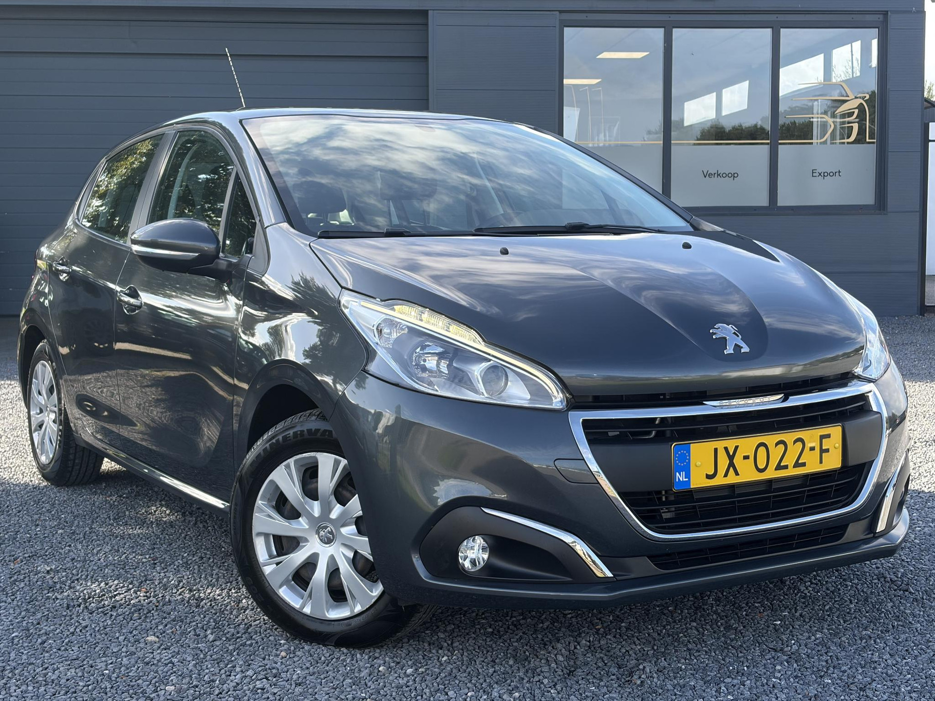 Peugeot 208 1.2 PureTech Blue Lion ✓Nieuwe D-riem✓Afn.Trekhaak✓Carplay✓Navi✓Airco✓Cruise✓Pdc✓2e Eigenaar✓Weinig Km✓5 Deurs✓N.A.P✓Apk tot 08-2027