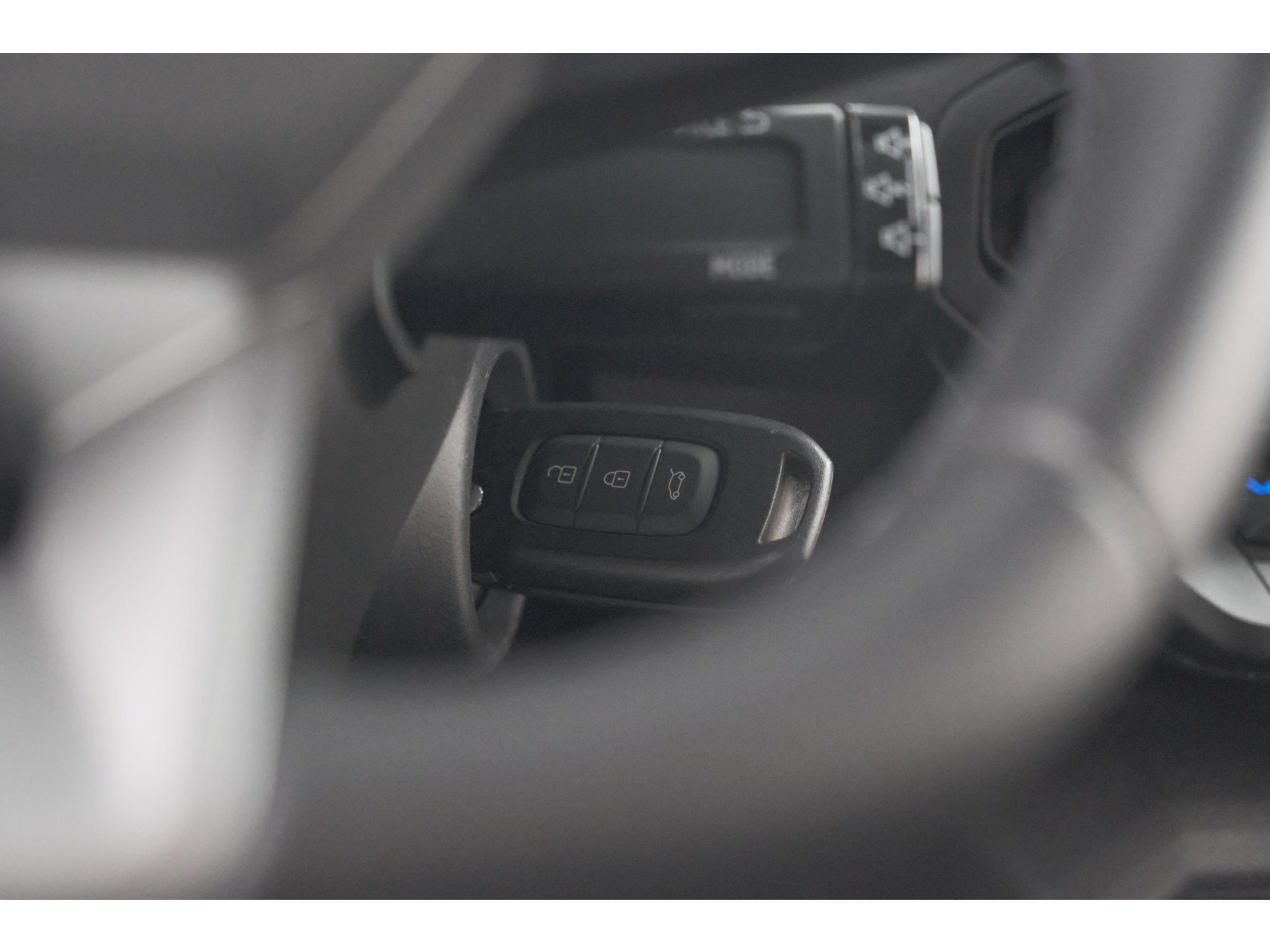 Dacia Duster Mild Hybrid 130 Expression | Camera | Stoelverwarming | Apple Carplay | Navigatie