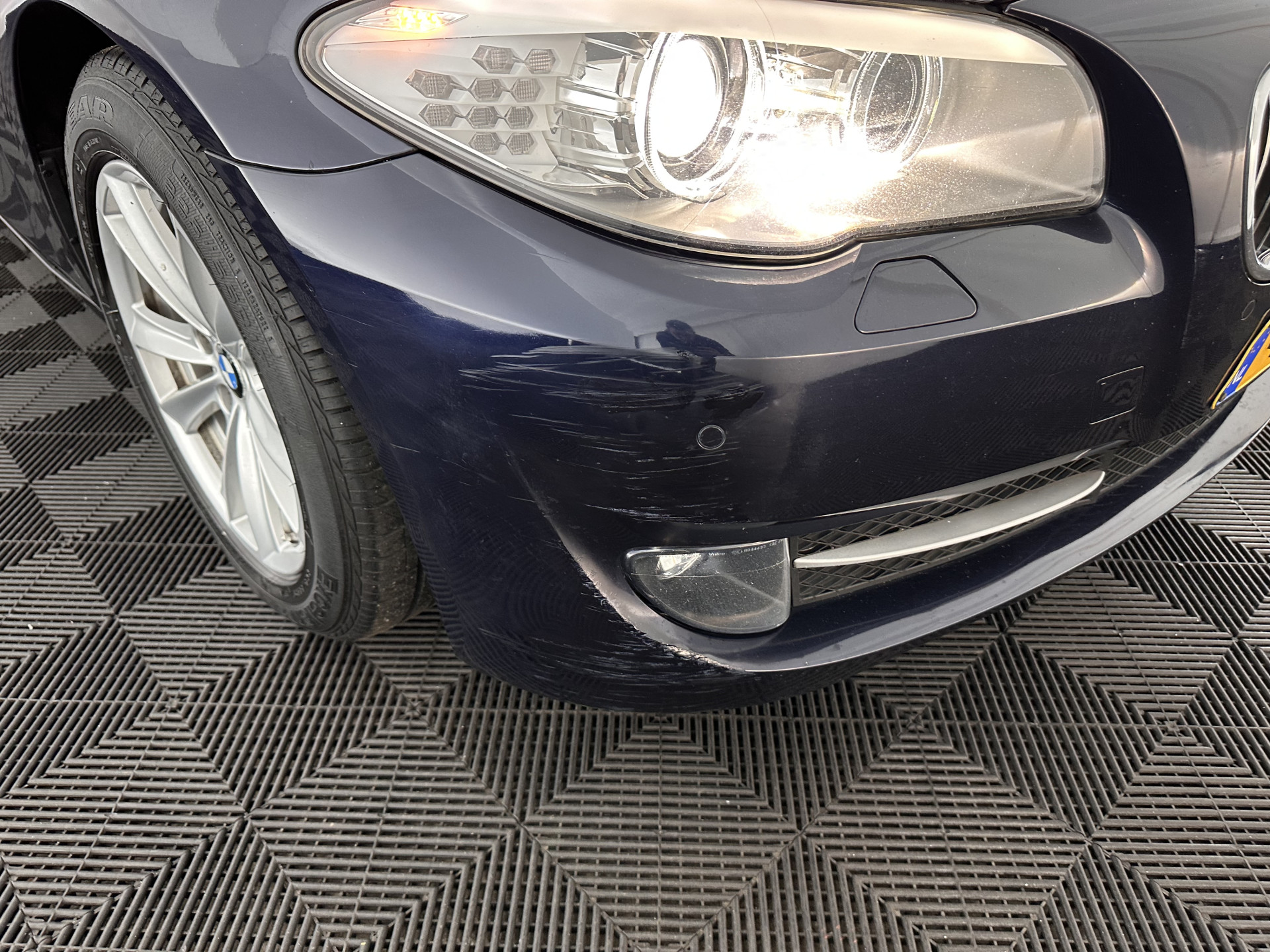 BMW 5-serie Touring 525xd High Executive AWD Aut*  LEATHER | BI-XENON | HEATED-SPORTSEATS | NAVI-FULLMAP | ECC | PDC | 17"ALU*