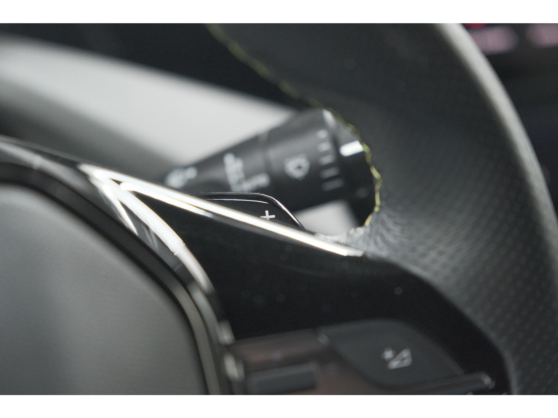 Peugeot 308 PureTech 130 GT | 360 Camera | Stoelen-Pakket | Adaptieve Cruise Control | Apple Carplay