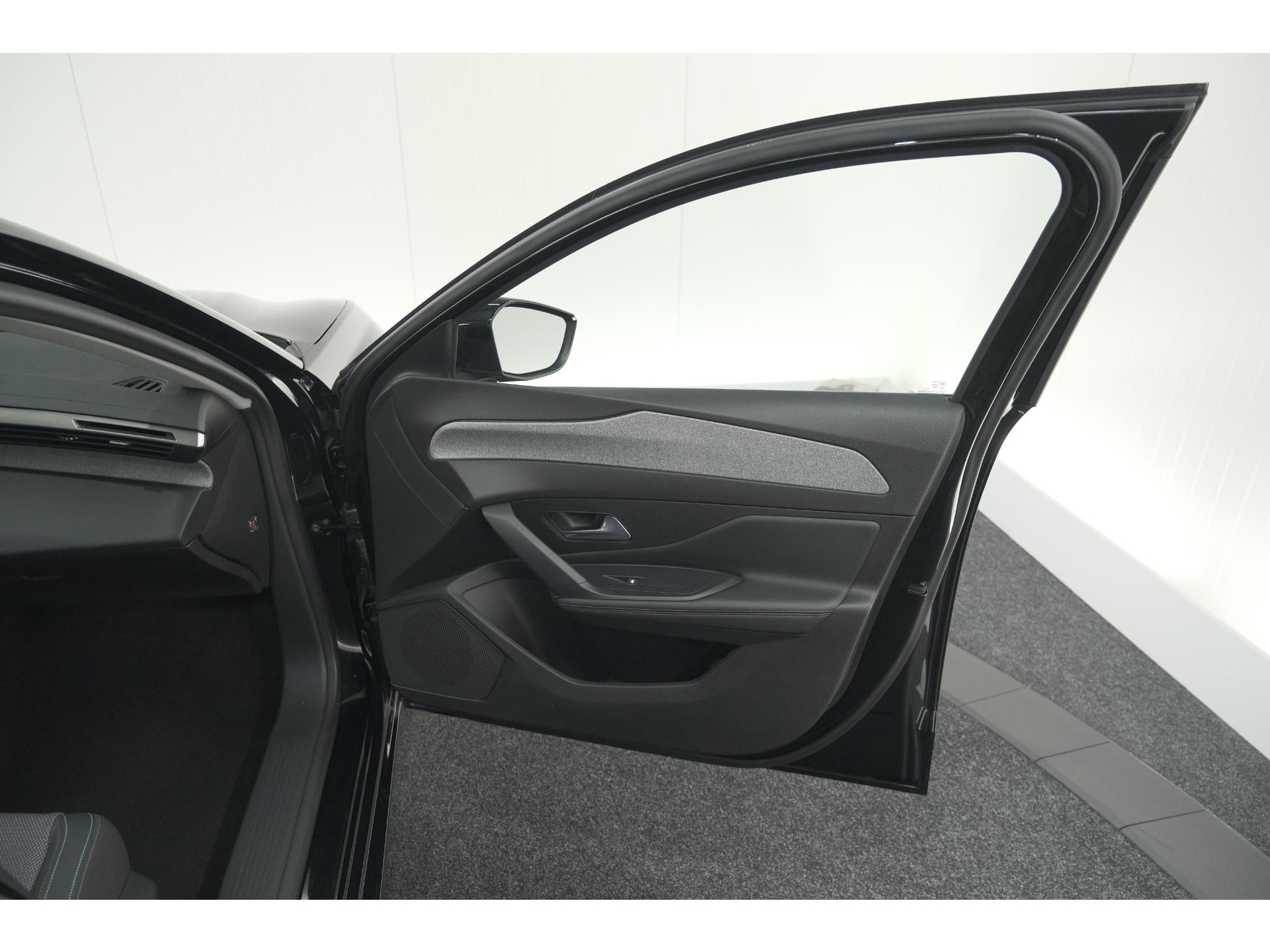 Peugeot 308 SW 1.6 Plug-in Hybrid 180 Allure | Camera | Adaptieve Cruise Control | Navigatie