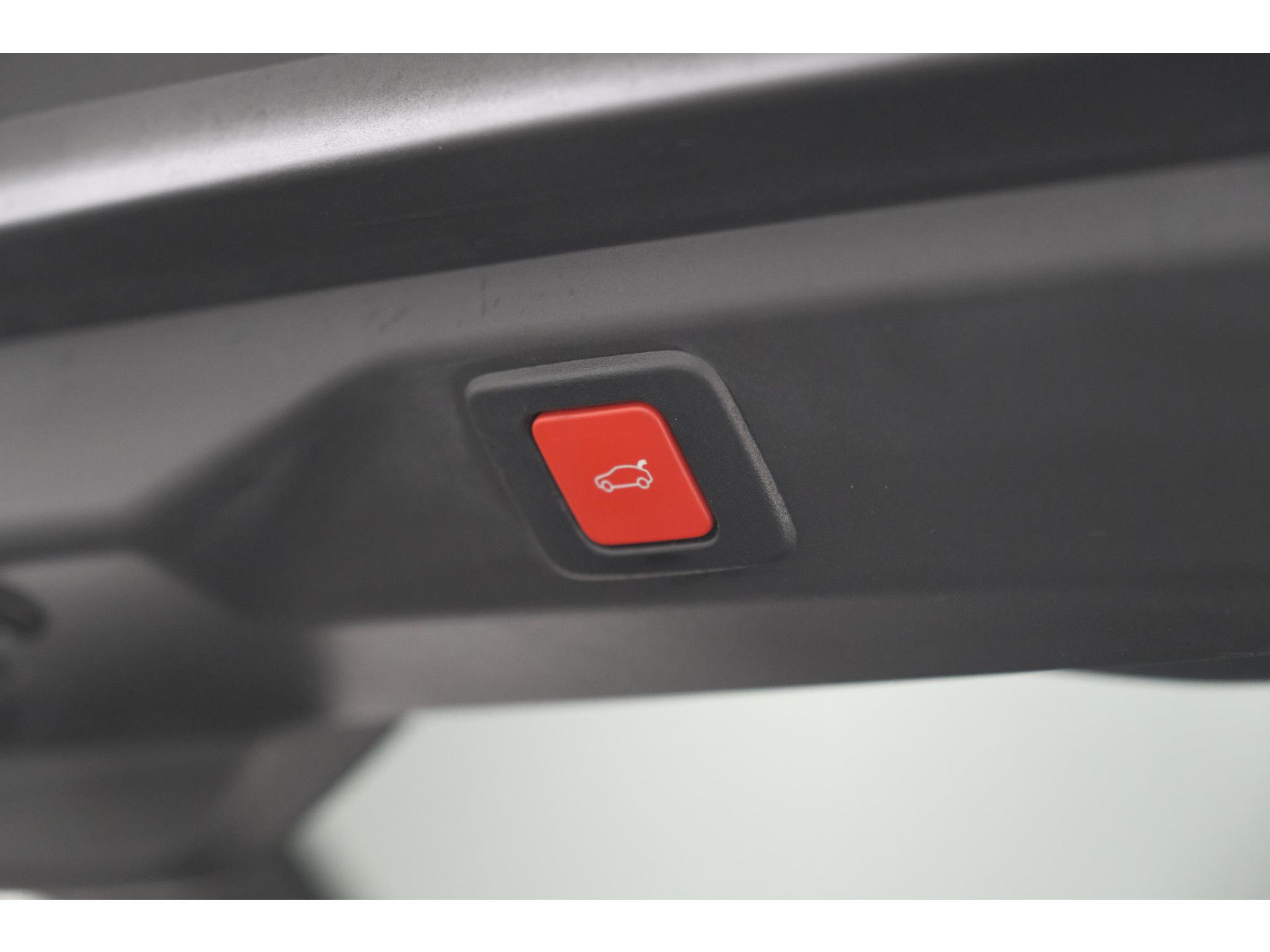 Peugeot 3008 Hybrid 145 e-DCS6 GT | Trekhaak Afneembaar | Allseason Banden | Camera | Adaptieve Cruise Control