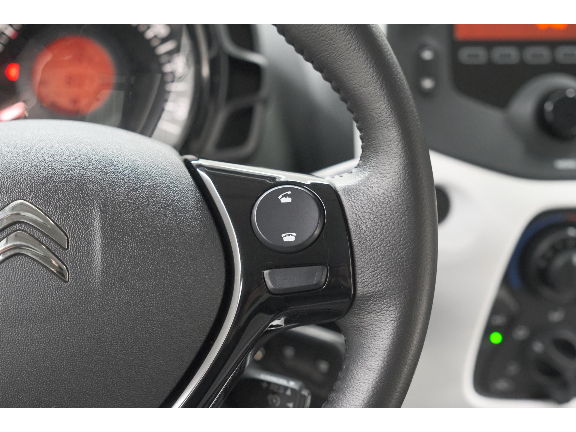 Citroen C1 1.0 VTi Feel | Bluetooth | Airco | Privacy Glas | 5 Deurs