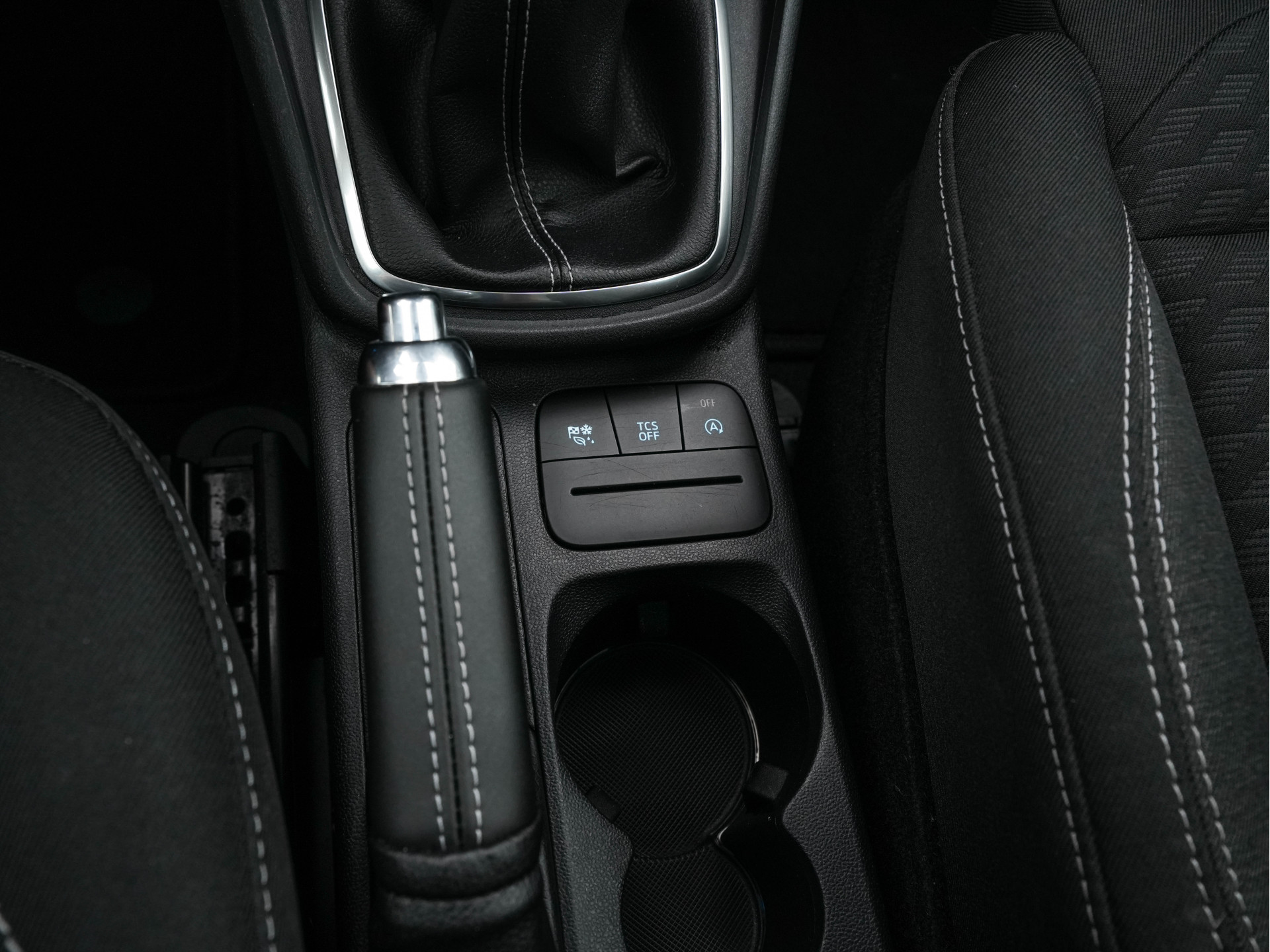 Ford Puma 1.0 EcoBoost Hybrid Titanium *NAVI-FULLMAP | FULL-LED | SPORT-SEATS | DAB+ | ECC | CARPLAY | PDC | CRUISE | TOWBAR | LANE-ASSIST | 17''ALU *