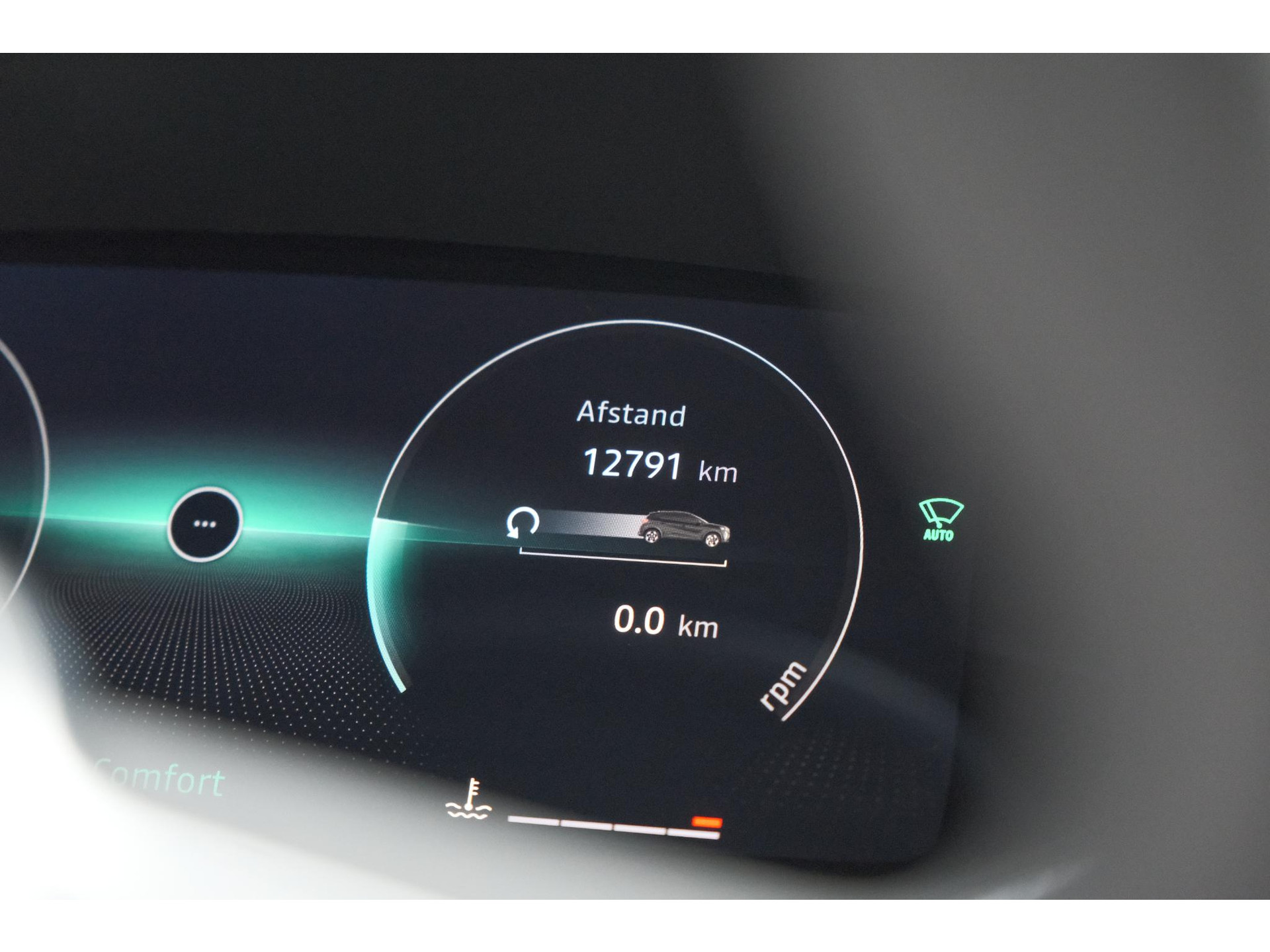 Renault Captur TCe 90 Techno | Nieuw Model | Camera | Navigatie | Apple Carplay | Pack Full Screen | 18 Inch Lichtmetalen Velgen