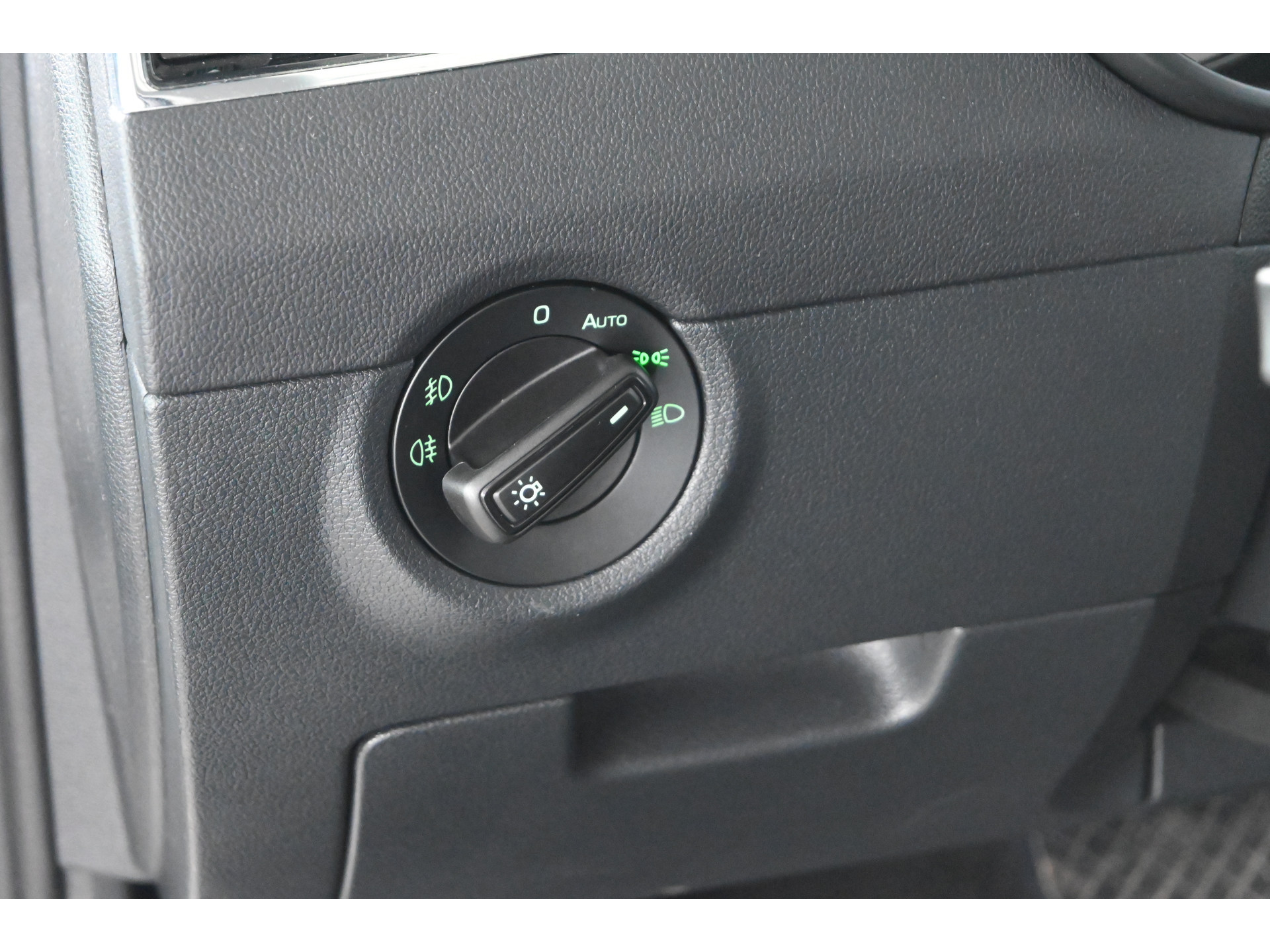 ŠKODA Octavia Combi 1.0 TSI Greentech Ambition Business Automaat Navigatie Stoelverwarming Rijklaarprijs! Inruil Mogelijk!