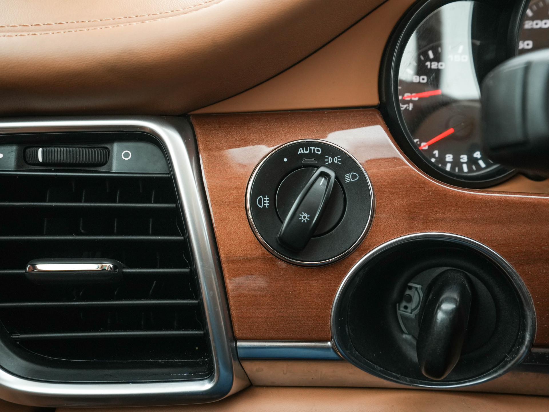 Porsche Panamera 4.8 Turbo AWD *PANO | ADAPTIVE-CRUISE | SPORT-CHRONO-PACK | FULL-LEATHER | XENON | AIR-SUSPENSION | MEMORY-PACK | BOSE-SOUND | SPORT-SEATS | KEYLESS | CAMERA | NAVI-FULLMAP | SHIFT-PADDLES |  20''ALU *