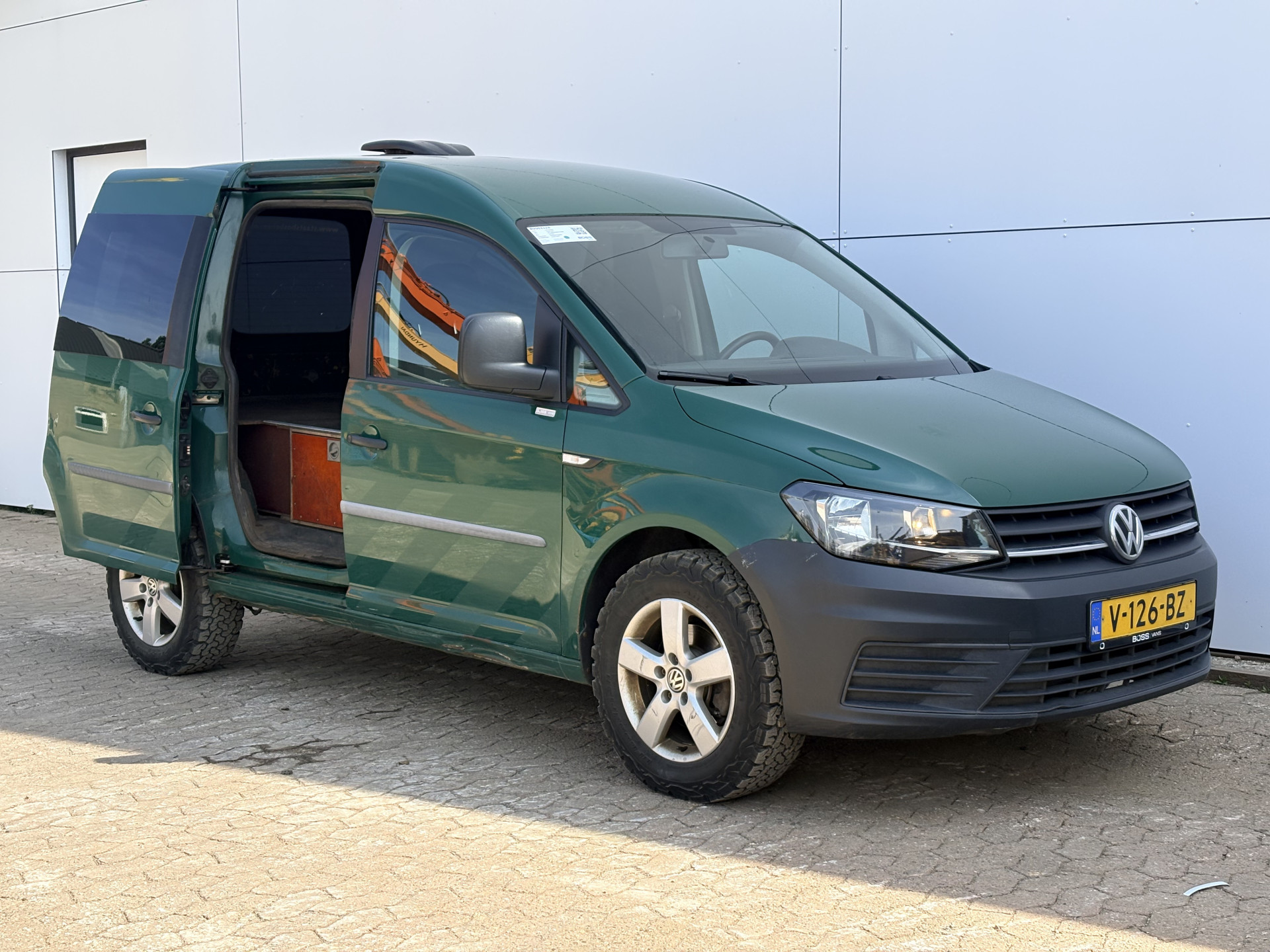 Volkswagen Caddy 2.0 TDI 4x4 123PK L1 4 Motion AWD Airco Cruise Control Trekhaak Parkeersensoren