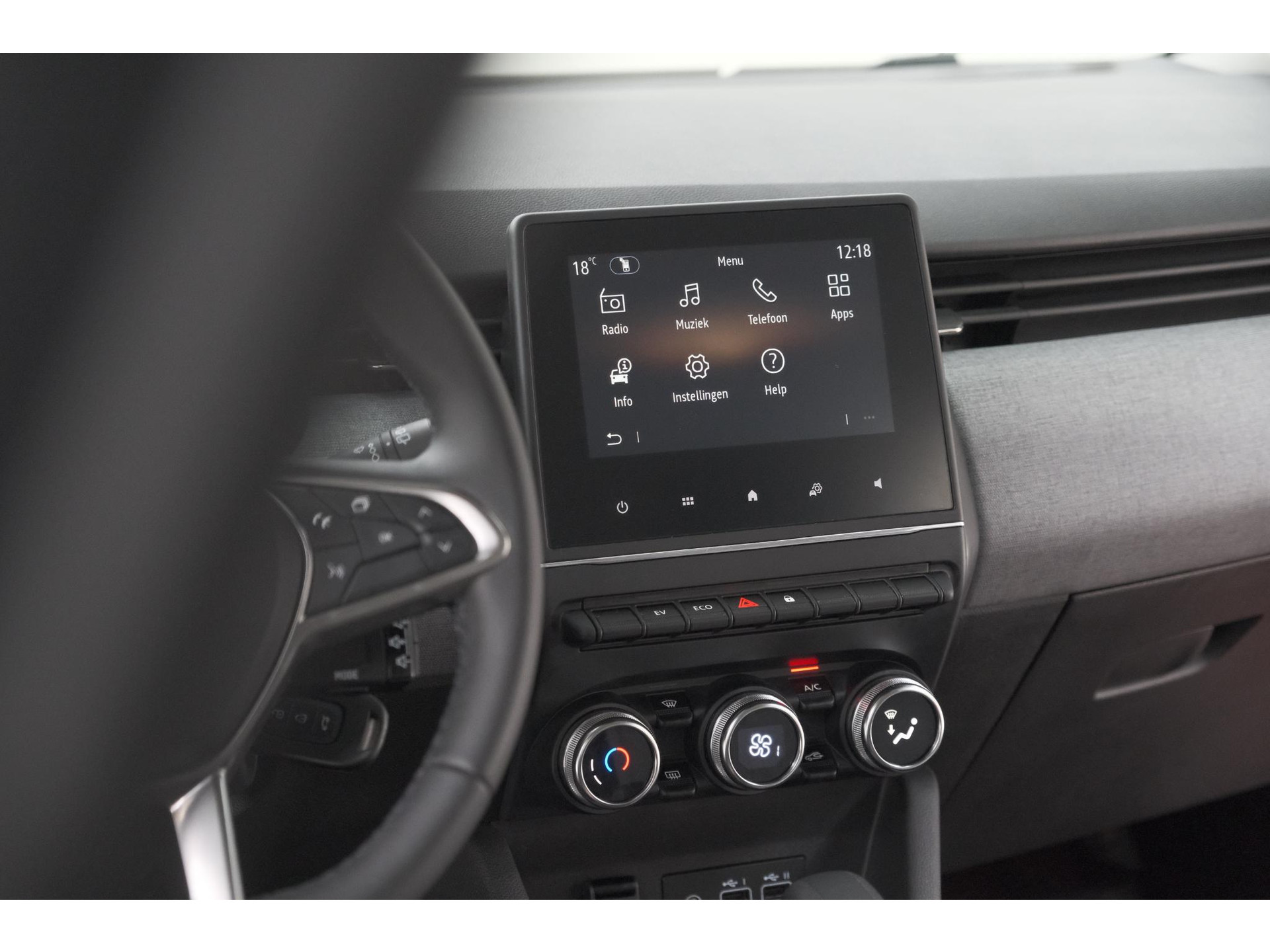 Renault Clio 1.6 E-Tech Full Hybrid 145 Evolution Holland Edition | Apple Carplay | Parkeersensoren | LED | Cruise Control