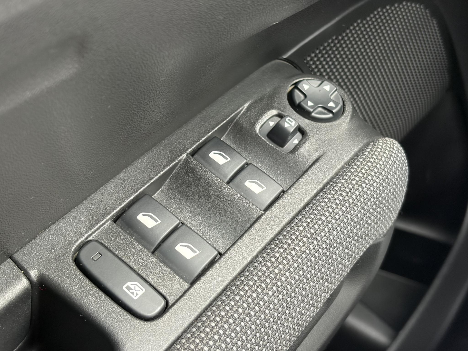 Citroen C3 Aircross 1.2 PureTech Feel ✓1e Eigenaar✓D-riem vv in 08-2026✓Draadloze telefoonlader✓Carplay✓Navi✓Clima✓Cruise✓Pdc✓Rijstrooksensor✓Bj 10-2018✓Lm velgen✓N.A.P✓Apk tot 11-2027
