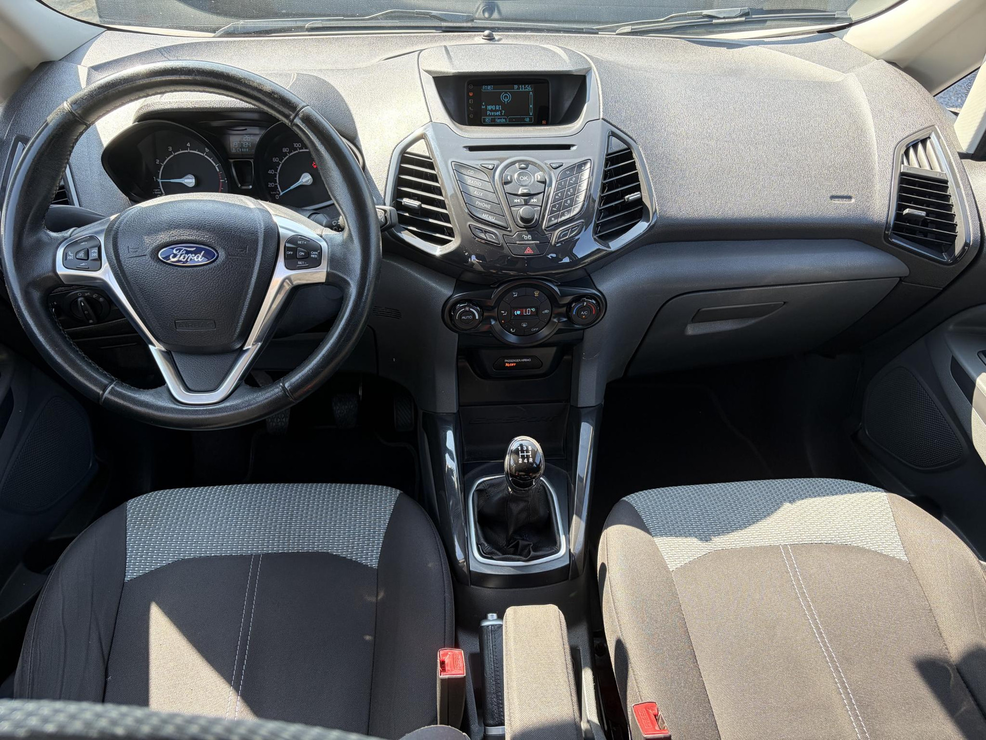 Ford EcoSport 1.0 EcoBoost Titanium Clima,Cruise,Pdc,Lm velgen,125pk,Bluetooth,N.A.P,Apk tot 09-2027