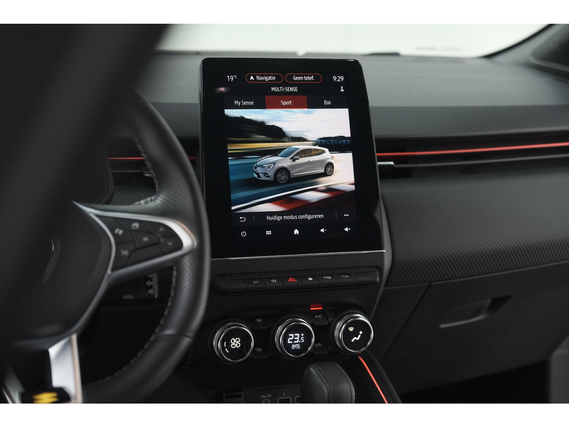 Renault Clio 1.6 E-Tech Hybrid 140 R.S. Line | 360 Camera | Apple Carplay | 9.3 Inch Groot Scherm | Sportstoelen