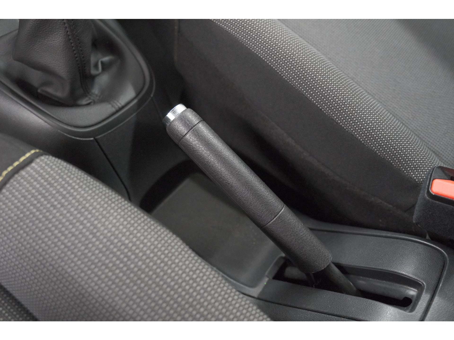 Citroen C3 PureTech 82 S&S Feel | Airco | Trekhaak | Bluetooth | Cruise Control