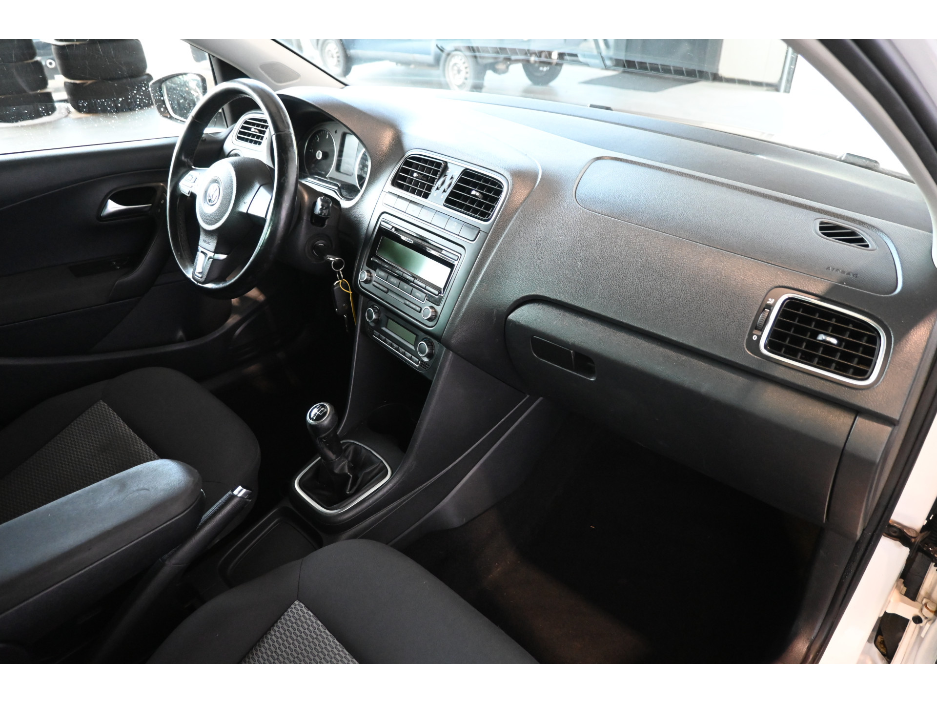 Volkswagen Polo 1.2 TDI BlueMotion Comfortline Clima Cruise control Lichtmetaal Elektrisch Pakket Goed onderhouden! Inruil Mogelijk!