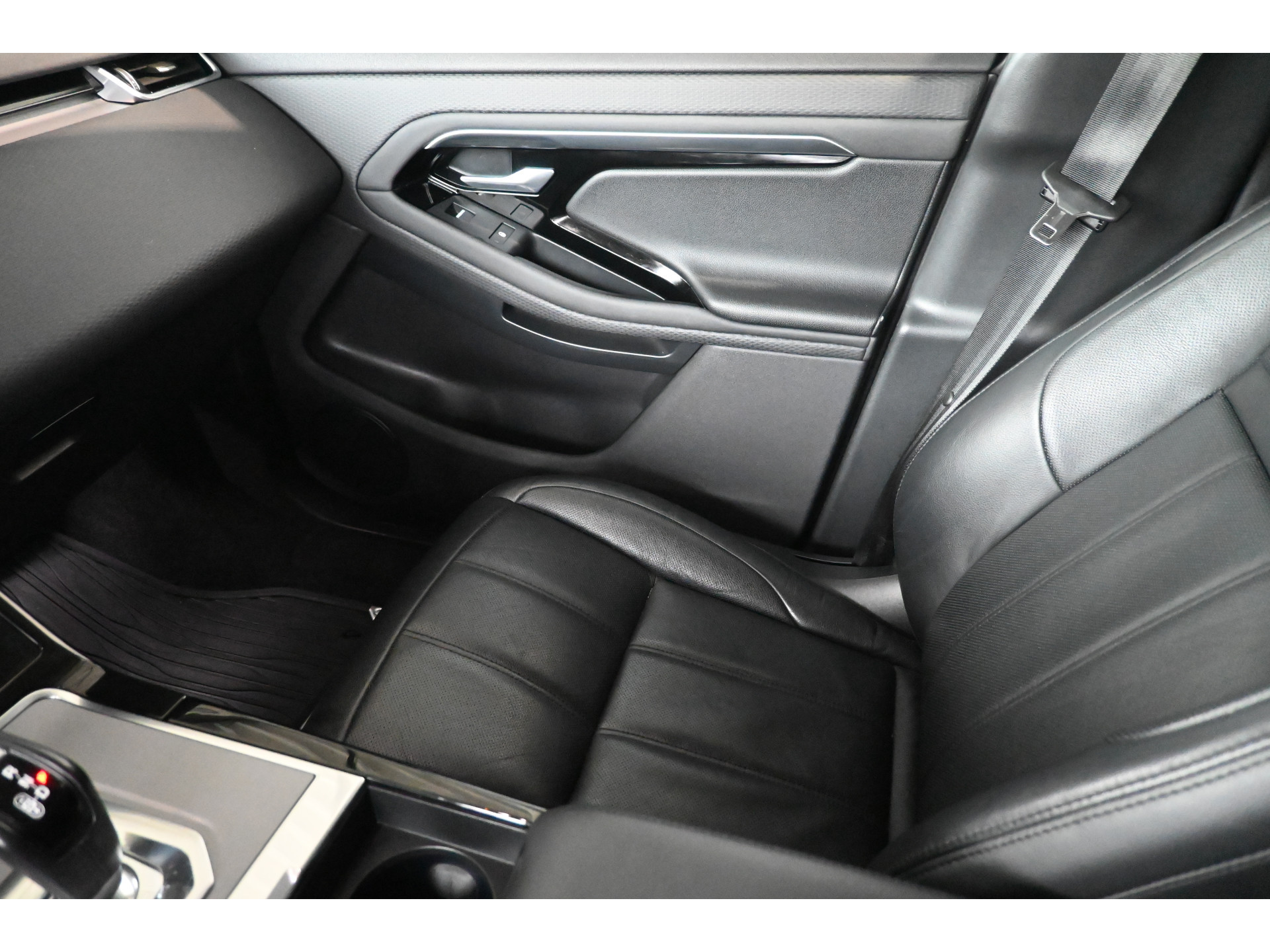 Land Rover Range Rover Evoque 2.0 P200 AWD Automaat Navigatie Leder Stoel/Stuur verwarming Rijklaarprijs Inruil Mogelijk!