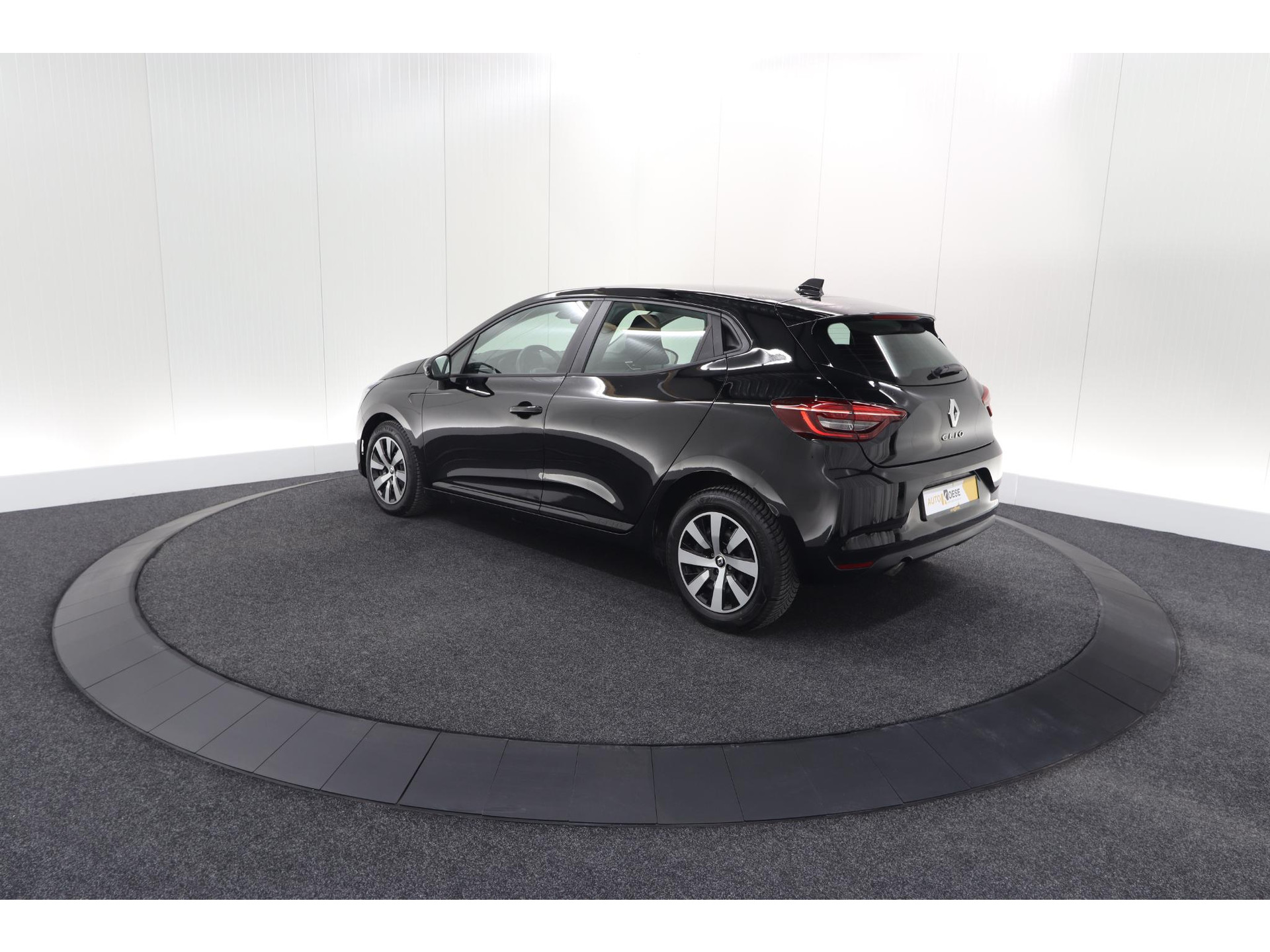 Renault Clio TCe 90 Evolution | Apple Carplay | Cruise Control | Navigatie