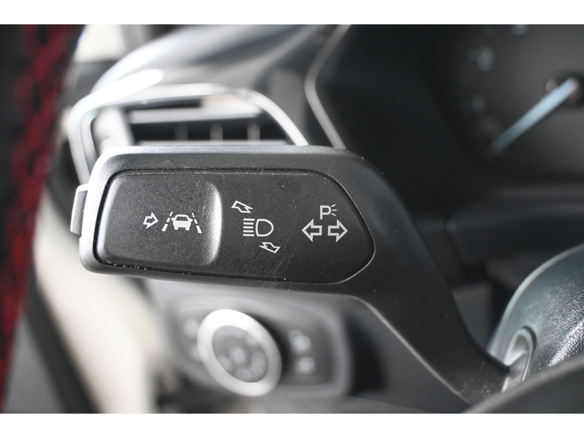 Ford Fiesta 1.0 EcoBoost ST-Line Navigatie Stuur/Stoelverwarming LED Carplay Rijklaarprijs! Inruil Mogelijk!
