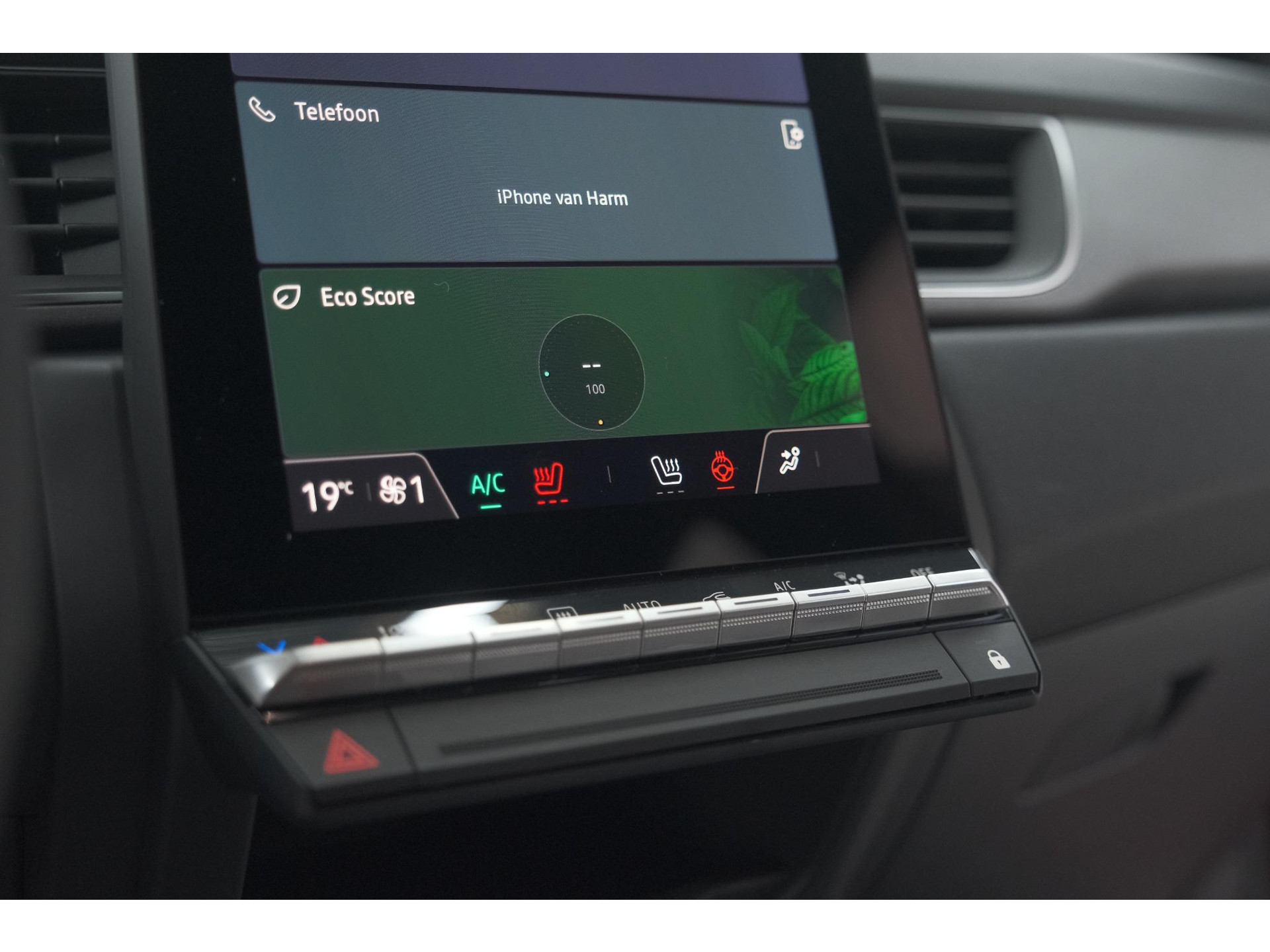 Renault Captur 1.6 E-Tech full hybrid 145 Techno | Advanced Driving | Camera | Dodehoekdetectie | Apple Carplay | 18 Inch Lichtmetalen Velgen