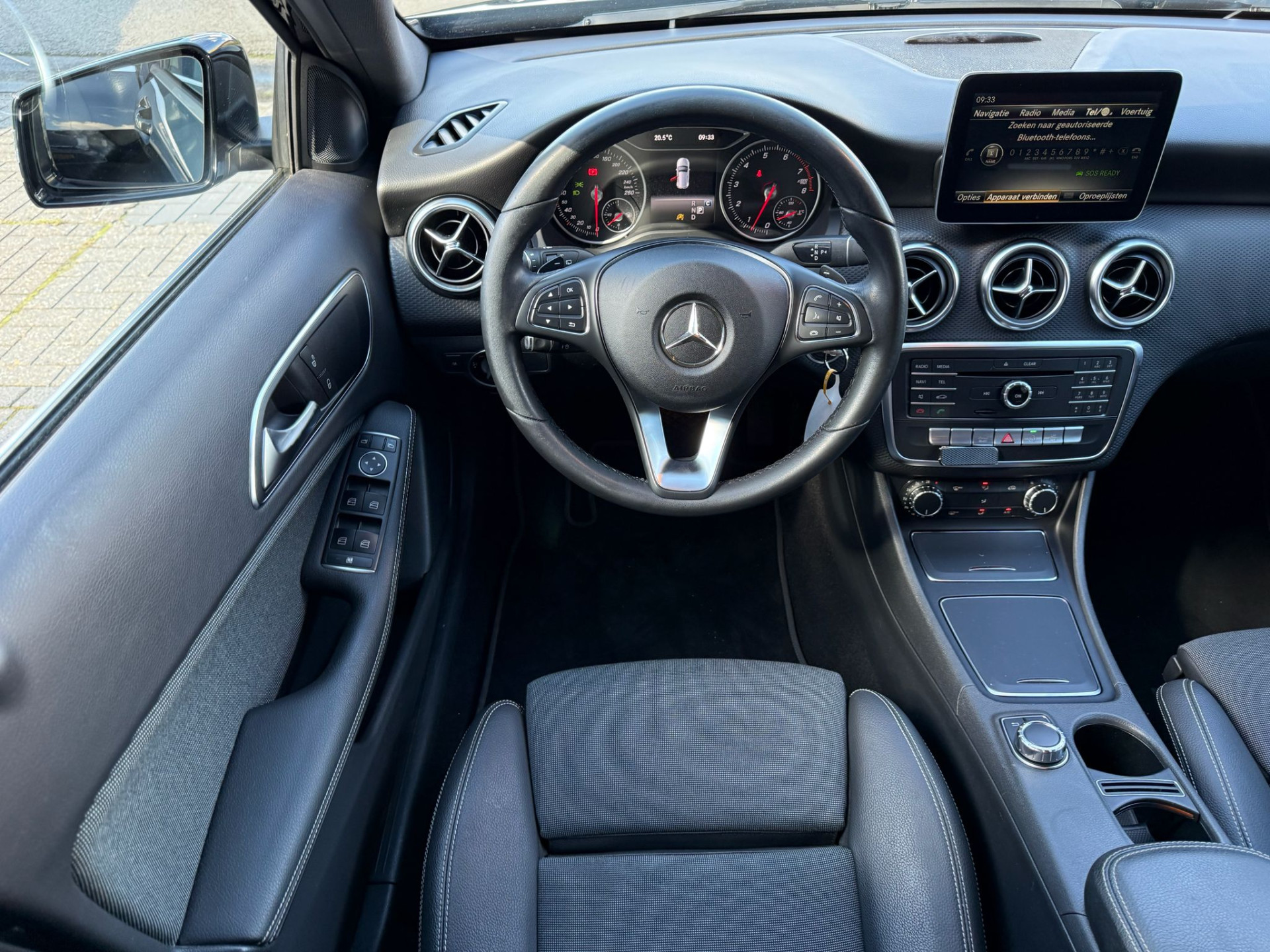 Mercedes-Benz A-klasse 160 Ambition | 2E EIGENAAR | 3/6/12MND GARANTIE | AUTOMAAT | LED | CRUISE | NAVI | AIRCO | BLUETOOTH | TREKHAAK |