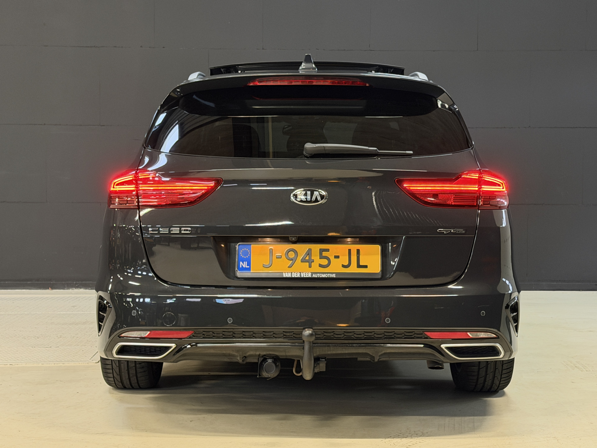 Kia Ceed Sportswagon 1.0 T-GDi GT-Line | Panoramadak | Dealer onderhouden | Camera | Afn. Trekhaak | Stoel/stuurverwarming | Carplay