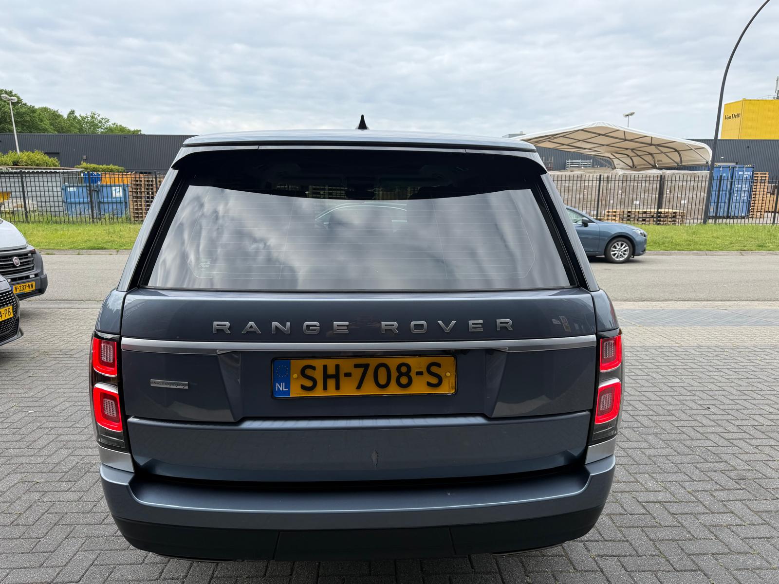 Land Rover Range Rover 3.0 TDV6 Autobiography | 3/6/12MND GARANTIE | PANO | SFEER | CARPLAY | NAVI | STOELMASSAGE | ACC | TREKHAAK |