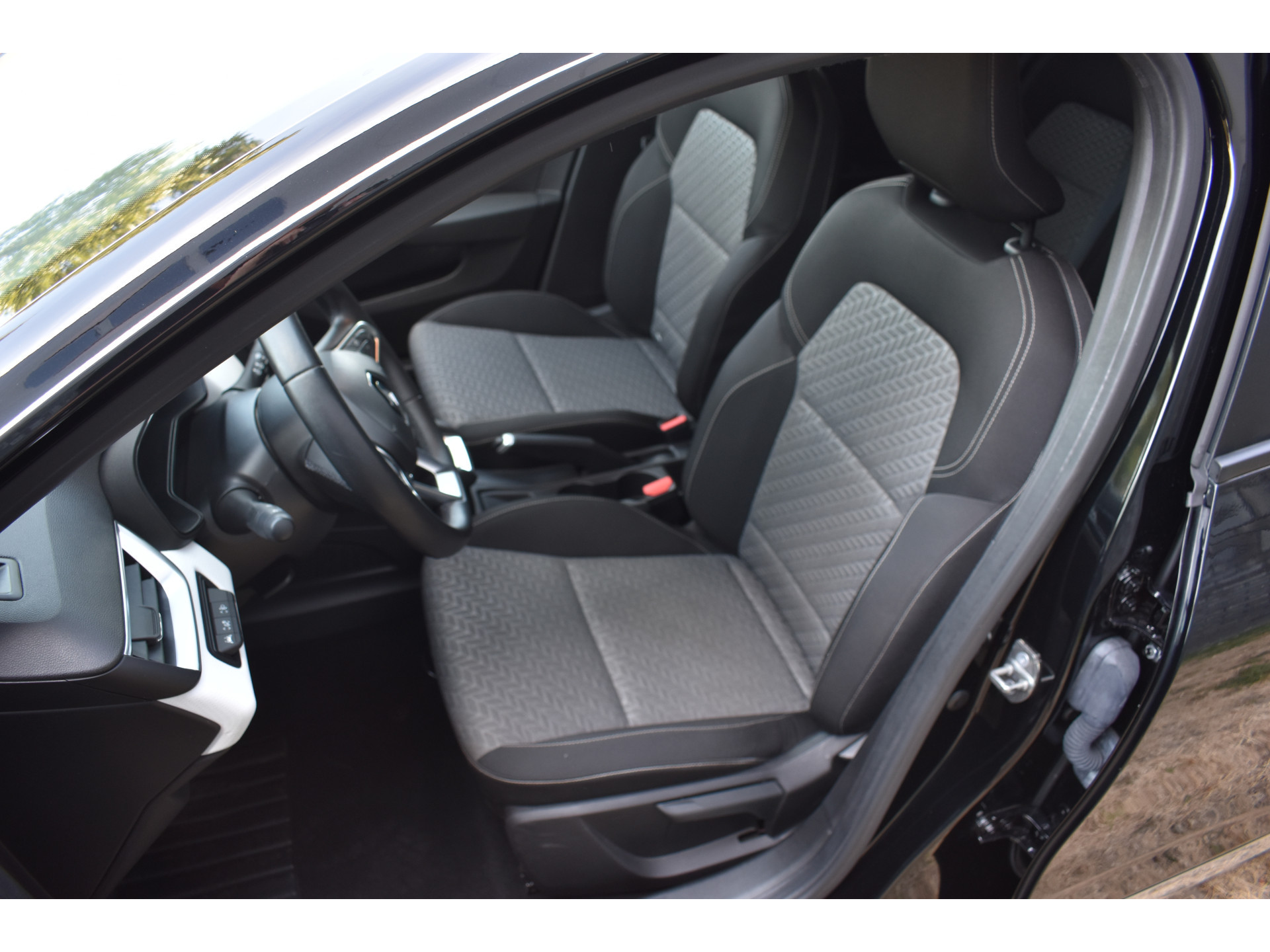 Renault Clio 1.6 E-Tech Hybrid 145 Evolution Hybride Automaat  Navigatie