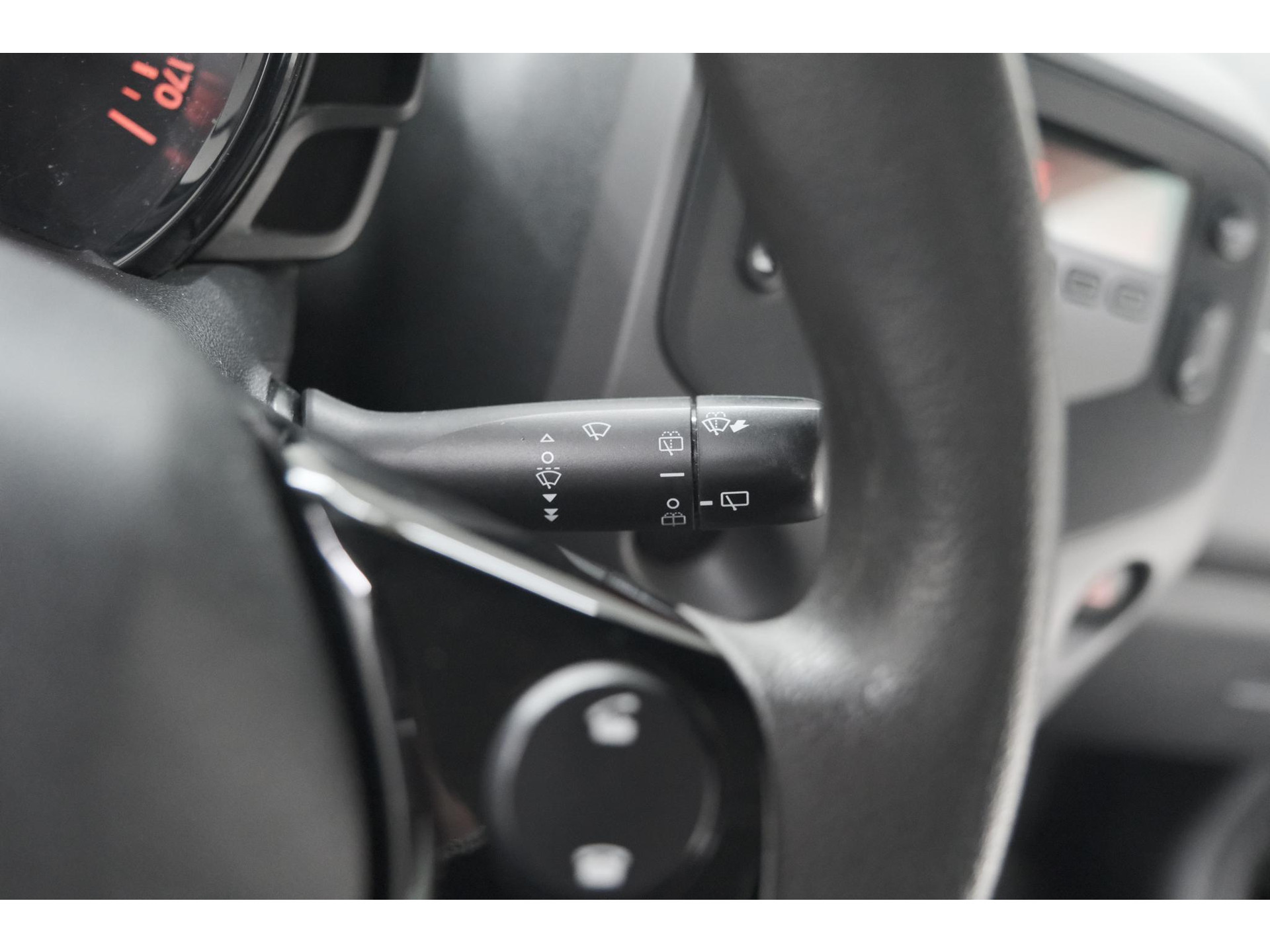 Peugeot 108 1.0 e-VTi Active | Airco | Bluetooth | Elektrische Ramen | 5 Deurs