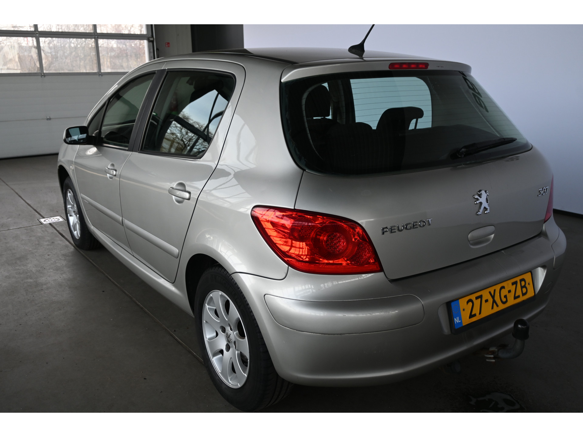 Peugeot 307 1.4-16V Premium Clima Cruise Control Trekhaak Nieuwe APK! Inruil Mogelijk!