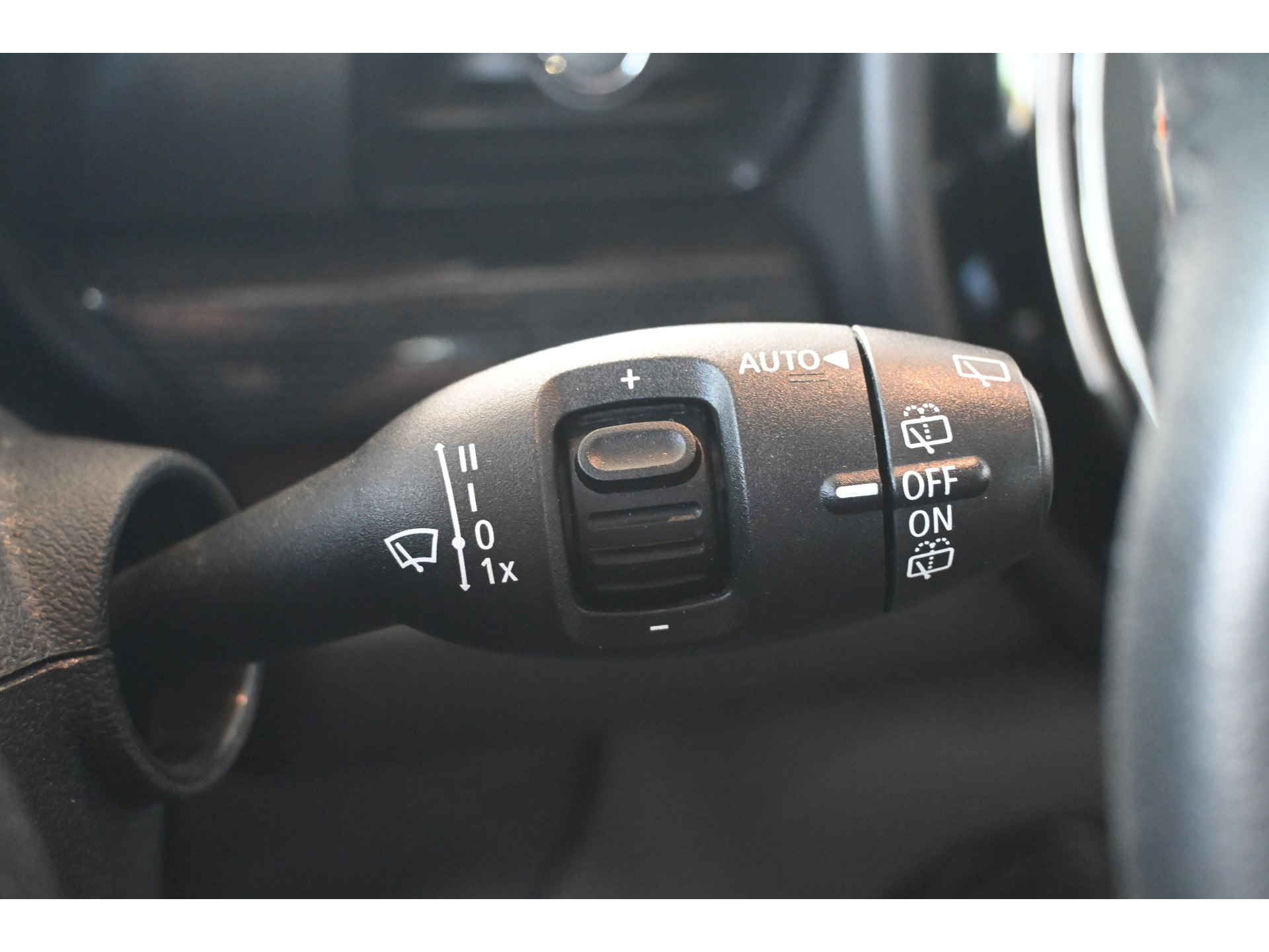 MINI Clubman 1.5 Salt Business Automaat Navigatie Panoramadak Goed Onderhouden! Inruil Mogelijk!