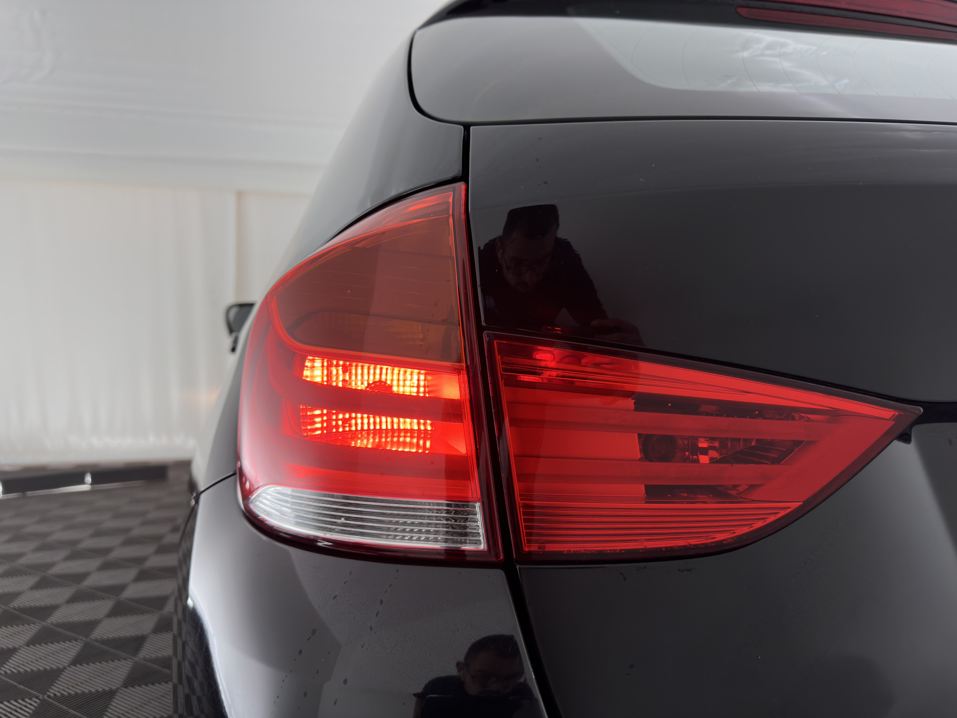 BMW X1 sDrive18i X-Line Executive *NAVI-FULLMAP | COMFORT-SEATS | ECC | PDC | CRUISE | TOWBAR | 18''ALU*