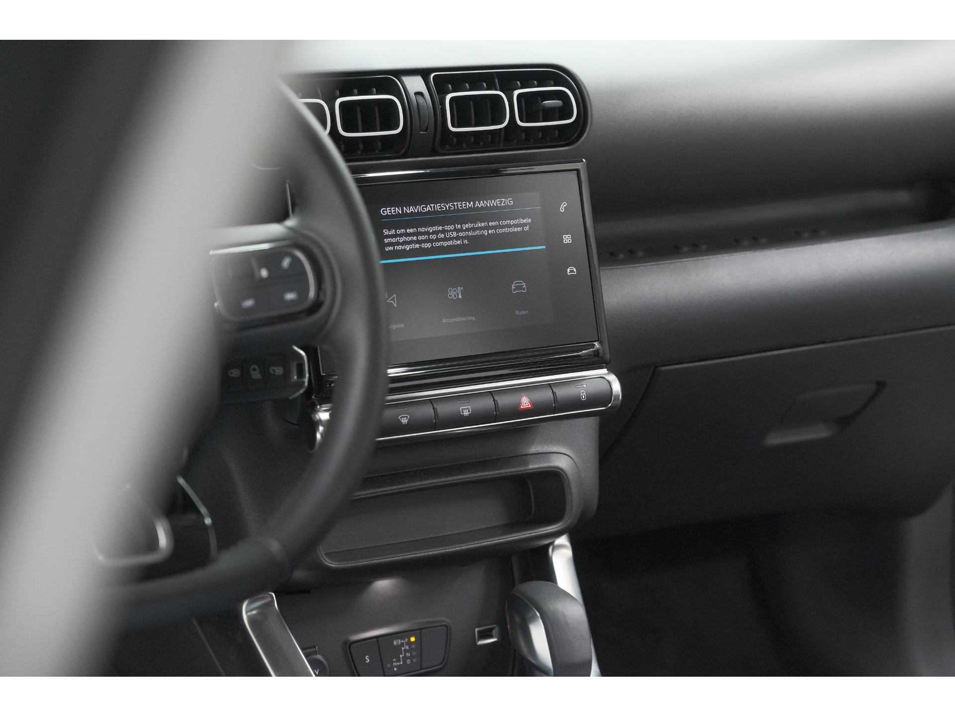 Citroen C3 Aircross PureTech 130 EAT6 Plus | Stoelverwarming | Apple Carplay | Parkeersensoren