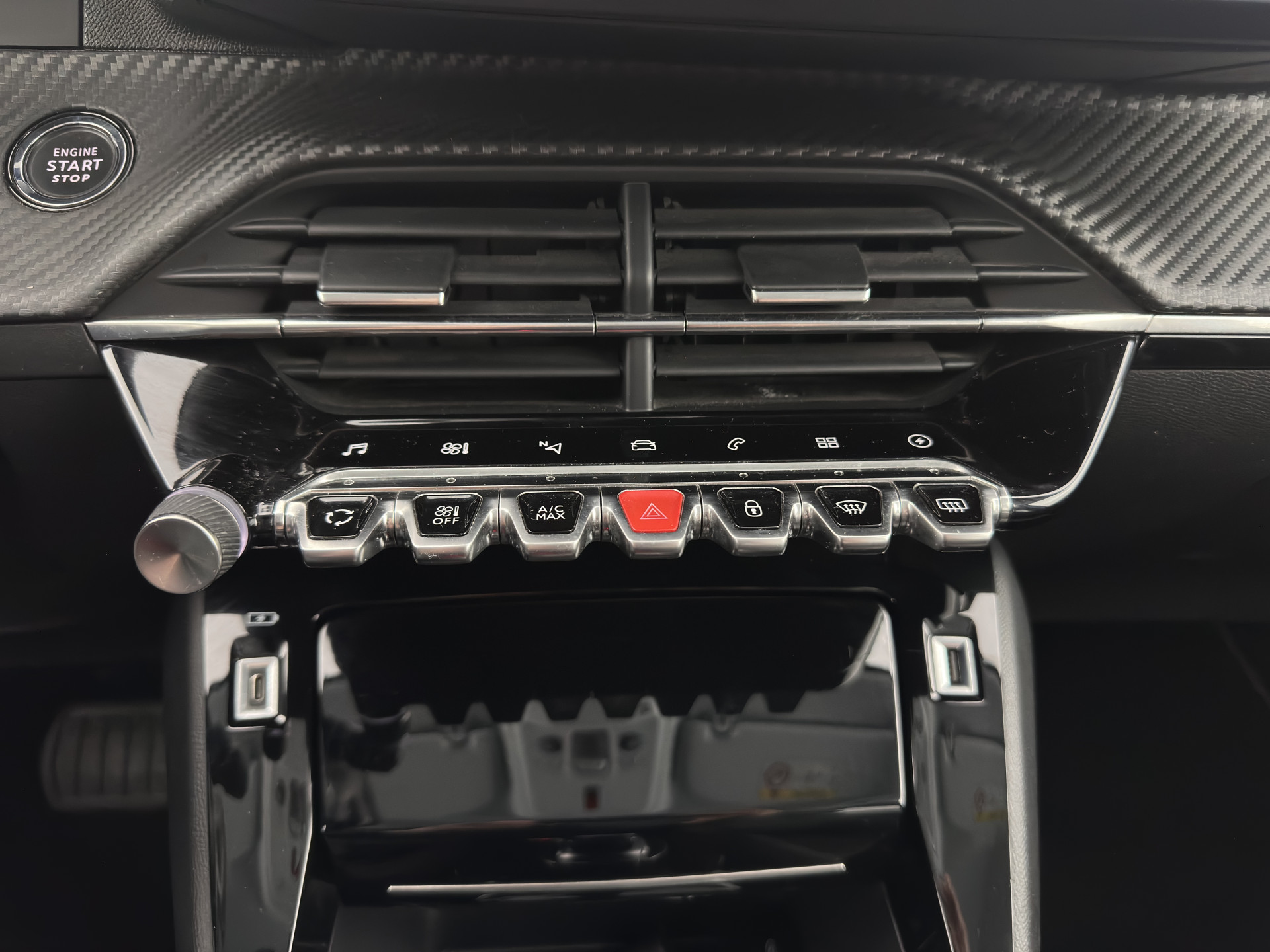 Peugeot e-208 EV Allure 50 kWh {SOH-91%} Aut *FULL-LED | DIGI-COCKPIT | BLINDSPOT | CAMERA | NAVI-FULLMAP | LANE-ASSIST | KEYLESS | DAB | CCS-FASTLOADER | TOP-VIEW | AMBIENT-LIGHT | PRIVACY-GLASS | 17"ALU*