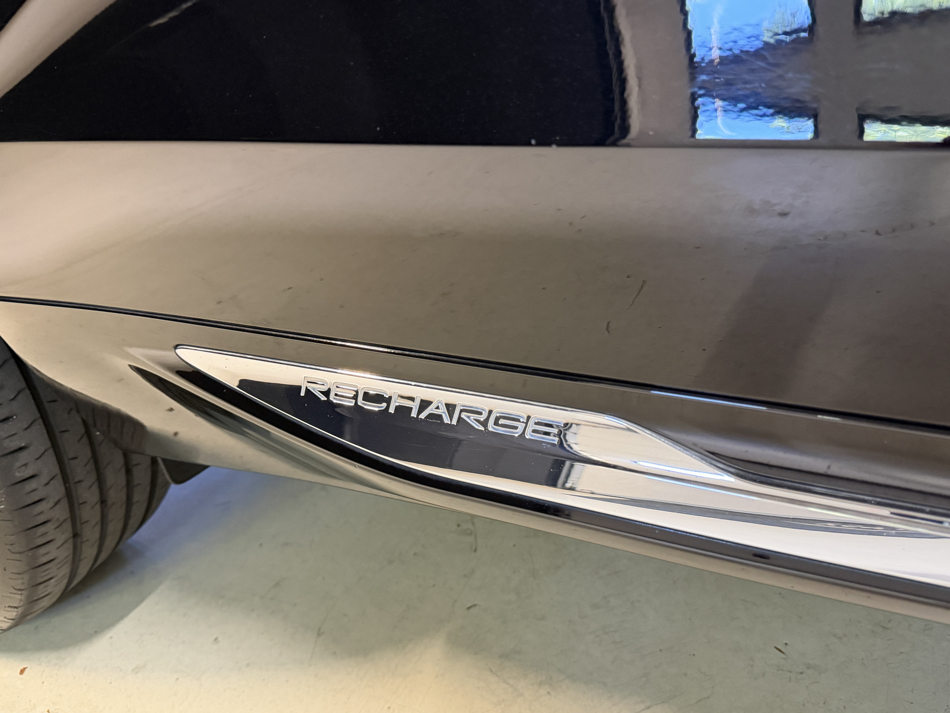 Volvo XC60 2.0 Recharge T8 AWD Inscription | Panoramadak | Elektr. trekhaak | Harman/Kardon | Camera | Stoel/stuurverwarming | Adapt. cruise