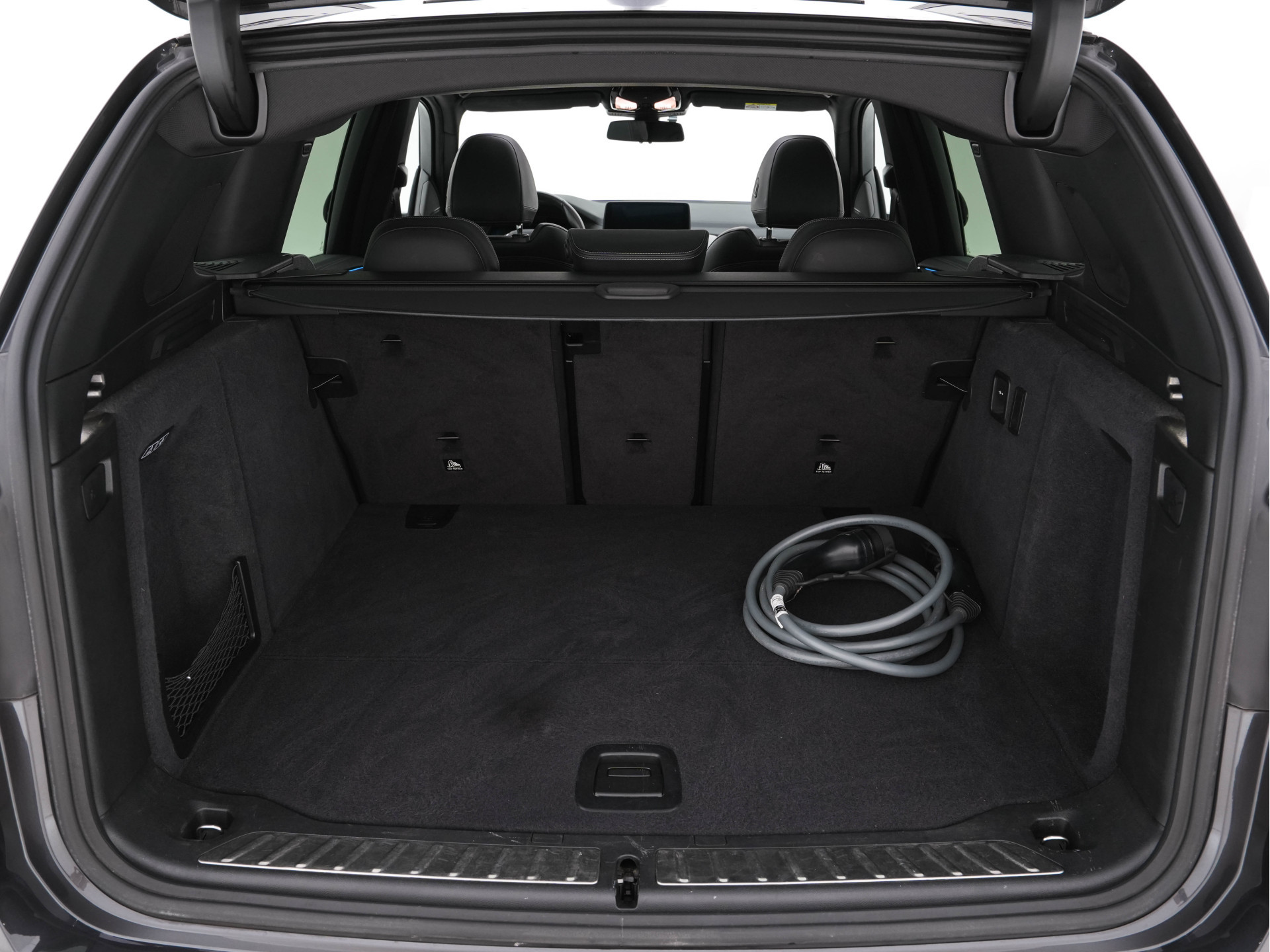 BMW iX3 High Executive 80 kWh [ 3-Fase ] {SOH-100%} (INCL-BTW) *PANO | LEATHER | FULL-LED | DAB | CARPLAY | ADAPTIVE-CRUISE | DIGI-COCKPIT | BLINDSPOT | HARMAN/KARDON-SOUNDSYTEM | HEAD-UP | KEYLESS | TOP-VIEW | SPORT-SEATS | TOWBAR  | .