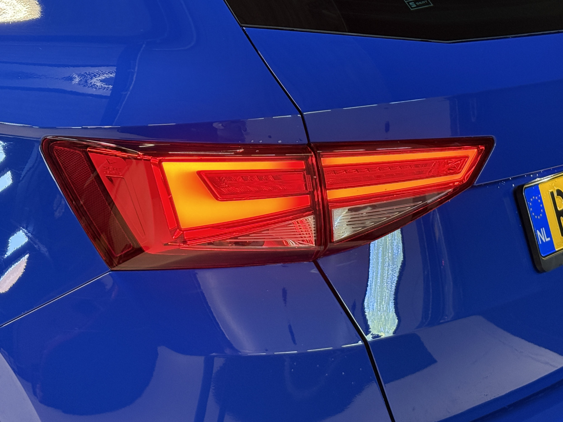 SEAT Ateca 1.5 TSI Style Business Intense | Park Assist | Camera | Apple/Android Auto