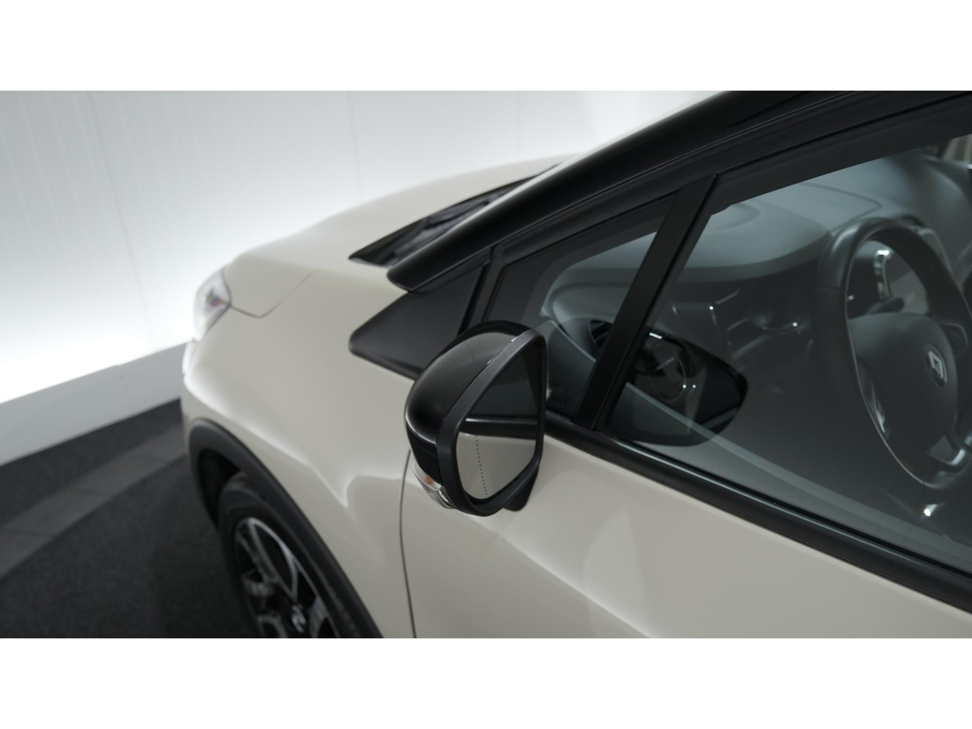 Renault Captur TCe 120 Dynamique | Trekhaak | Camera | R-Link Navigatie | Parkeersensoren