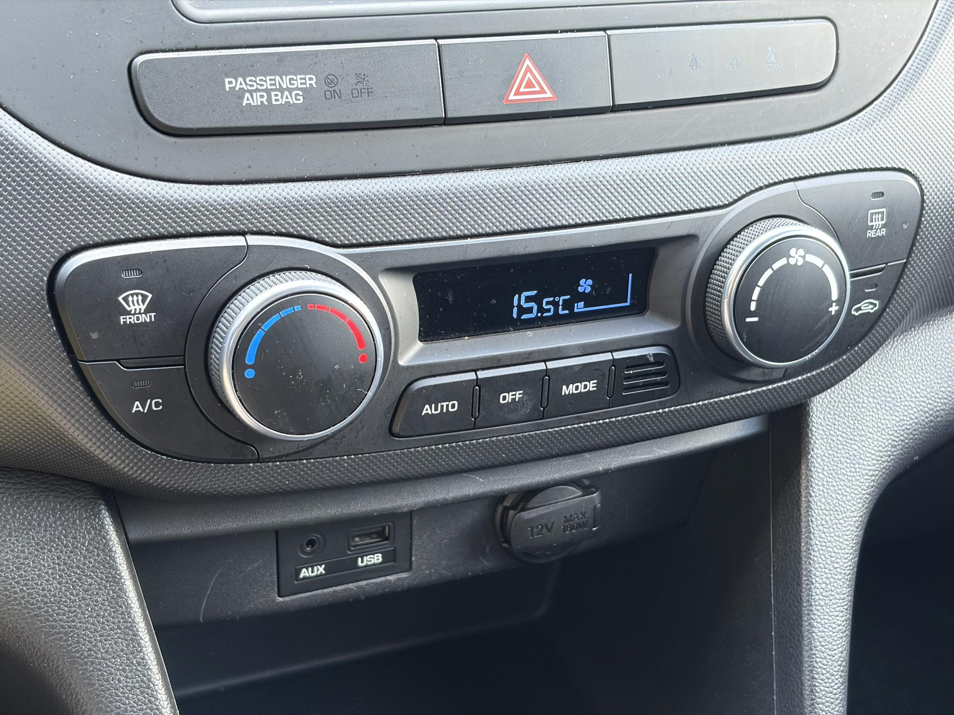 Hyundai i10 1.0i i-Motion Go! 2016 ✓Navi✓Clima✓Cruise✓Recent beurt gehad✓2eEigenaar✓5 Deurs✓N.A.P✓Weinig km✓Zeer Zuinig✓Apk tot 03-2027