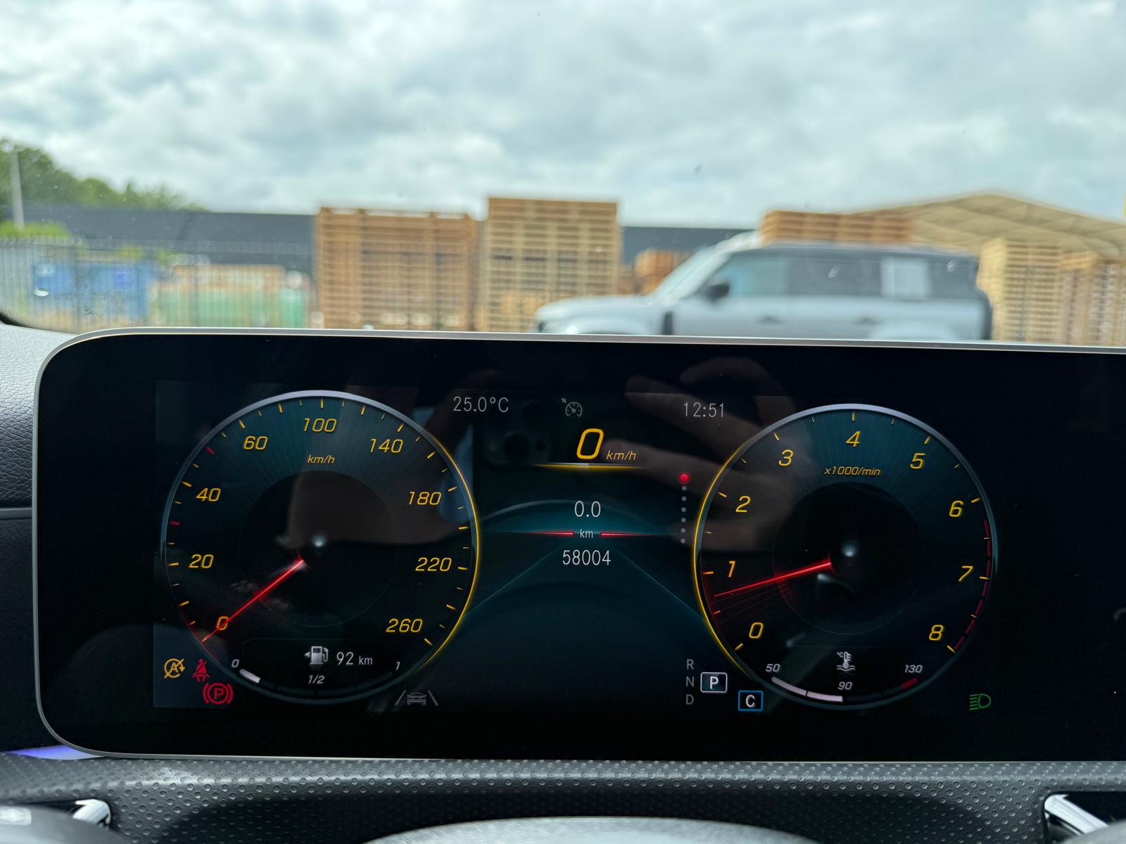 Mercedes-Benz A-klasse 250 Premium Plus | 1E EIGENAAR | 3/6/12 MND GARANTIE | PANO | LED | SFEER | BURMESTER | CARPLAY | CAMERA | NAVI | CRUISE |
