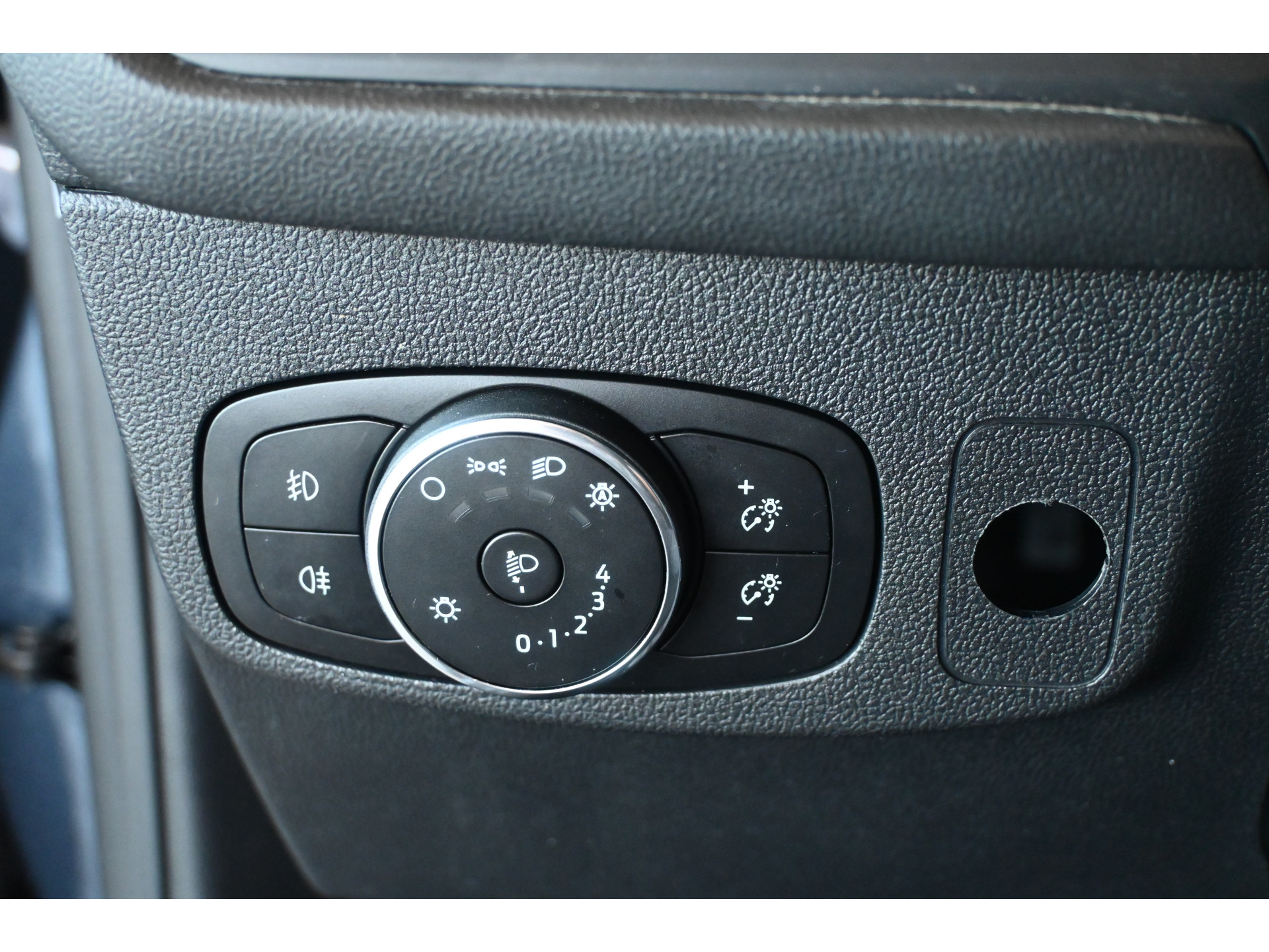 Ford Focus Wagon 1.0 EcoBoost Edition Business Navigatie Camera Cruise Control Dealer Onderhouden! Inruil Mogelijk!