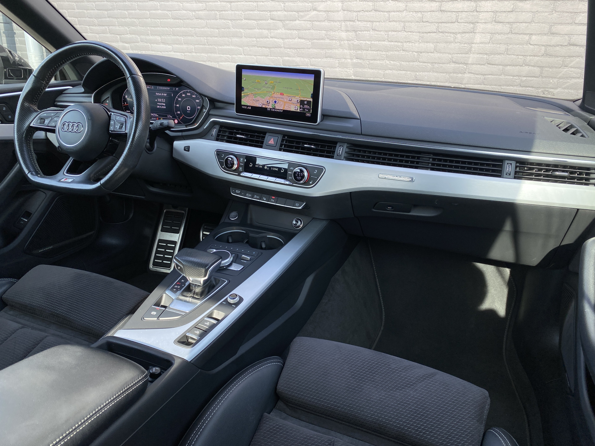 Audi A5 Cabriolet 2.0 TFSI Quattro Sport S-Line 252 pk AUT. | 3X S-Line | virtual cockpit | B&O audio | HUD display | elektr. v. stoelen