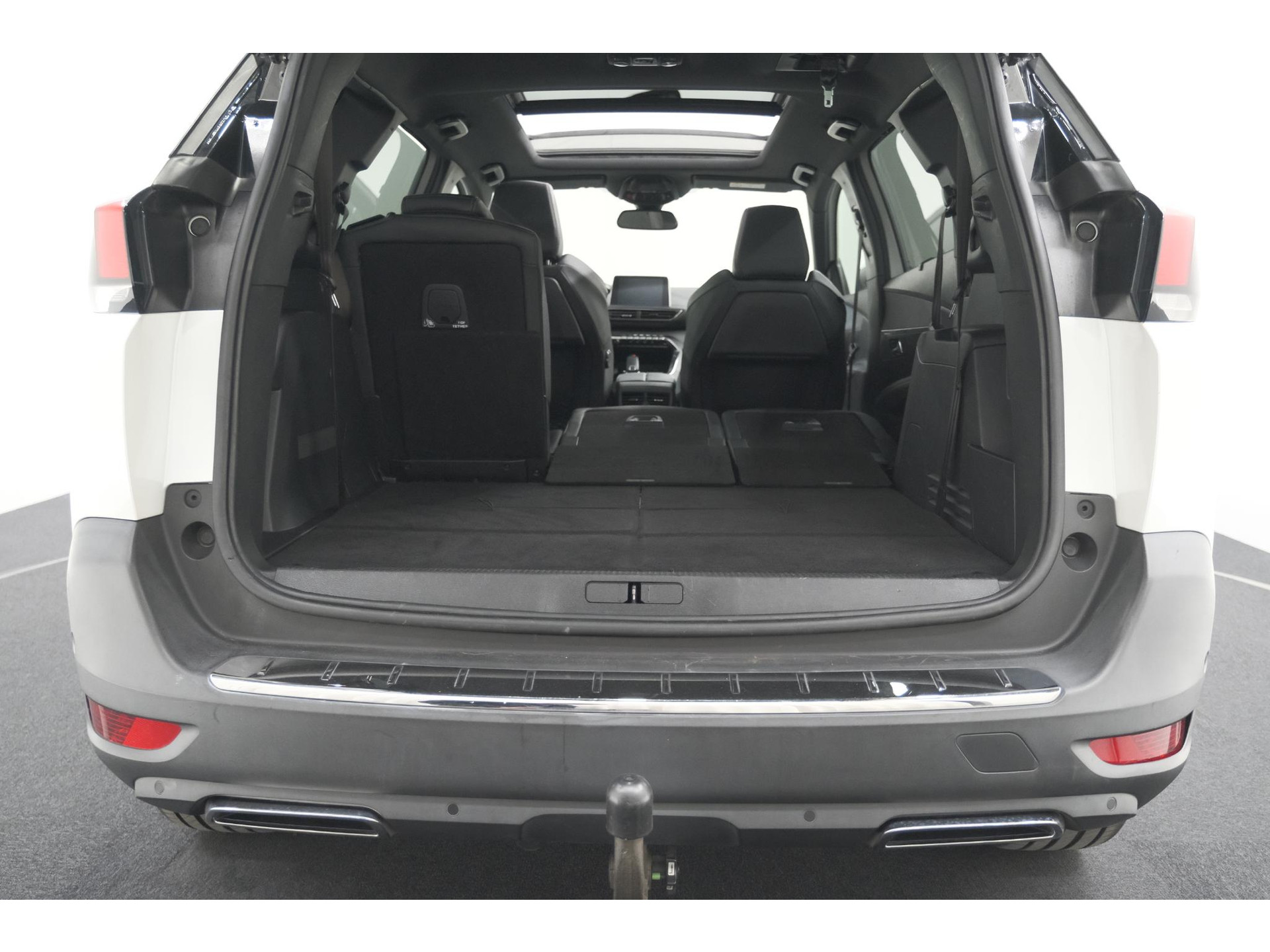 Peugeot 5008 PureTech 130 EAT8 GT-Line | Schuif-/Kanteldak | Trekhaak | Elektrische Kofferklep | Camera