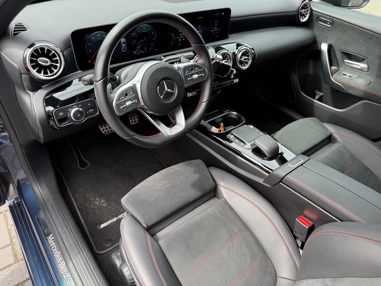 Mercedes-Benz A-klasse 250 Premium Plus | 1E EIGENAAR | 3/6/12 MND GARANTIE | PANO | LED | SFEER | BURMESTER | CARPLAY | CAMERA | NAVI | CRUISE |