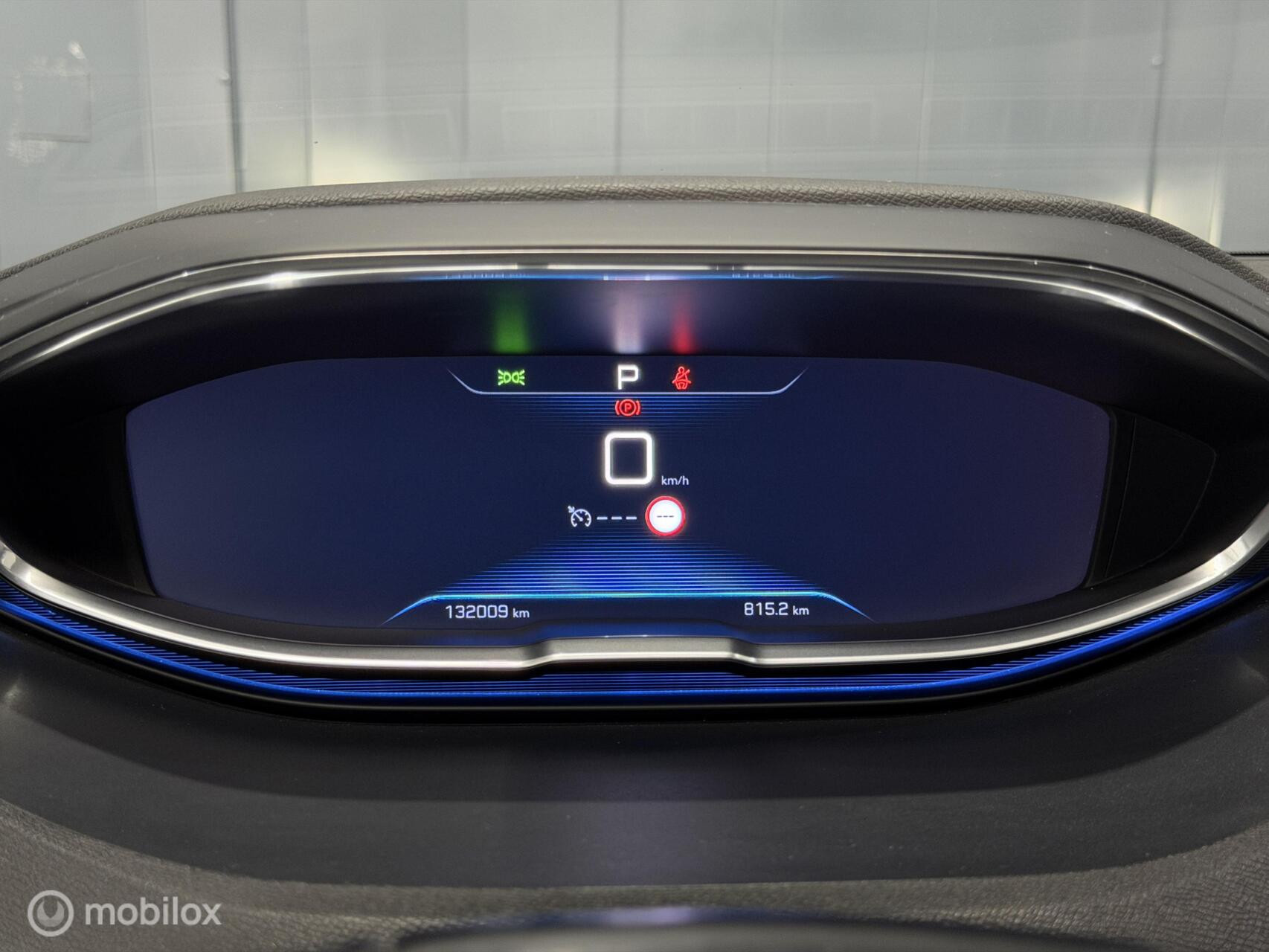Peugeot 3008 1.2 PureTech Active|Automaat|CarPlay|Camera|Trekhaak|NAP