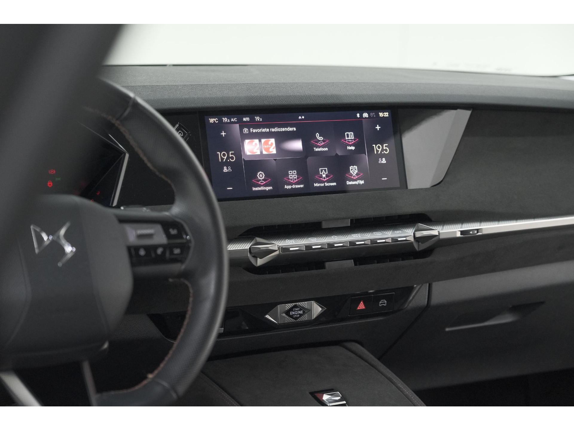 DS 4 PureTech 130 EAT8 Performance Line | Camera | Apple Carplay | Alcantara® bekleding | Parkeersensensoren