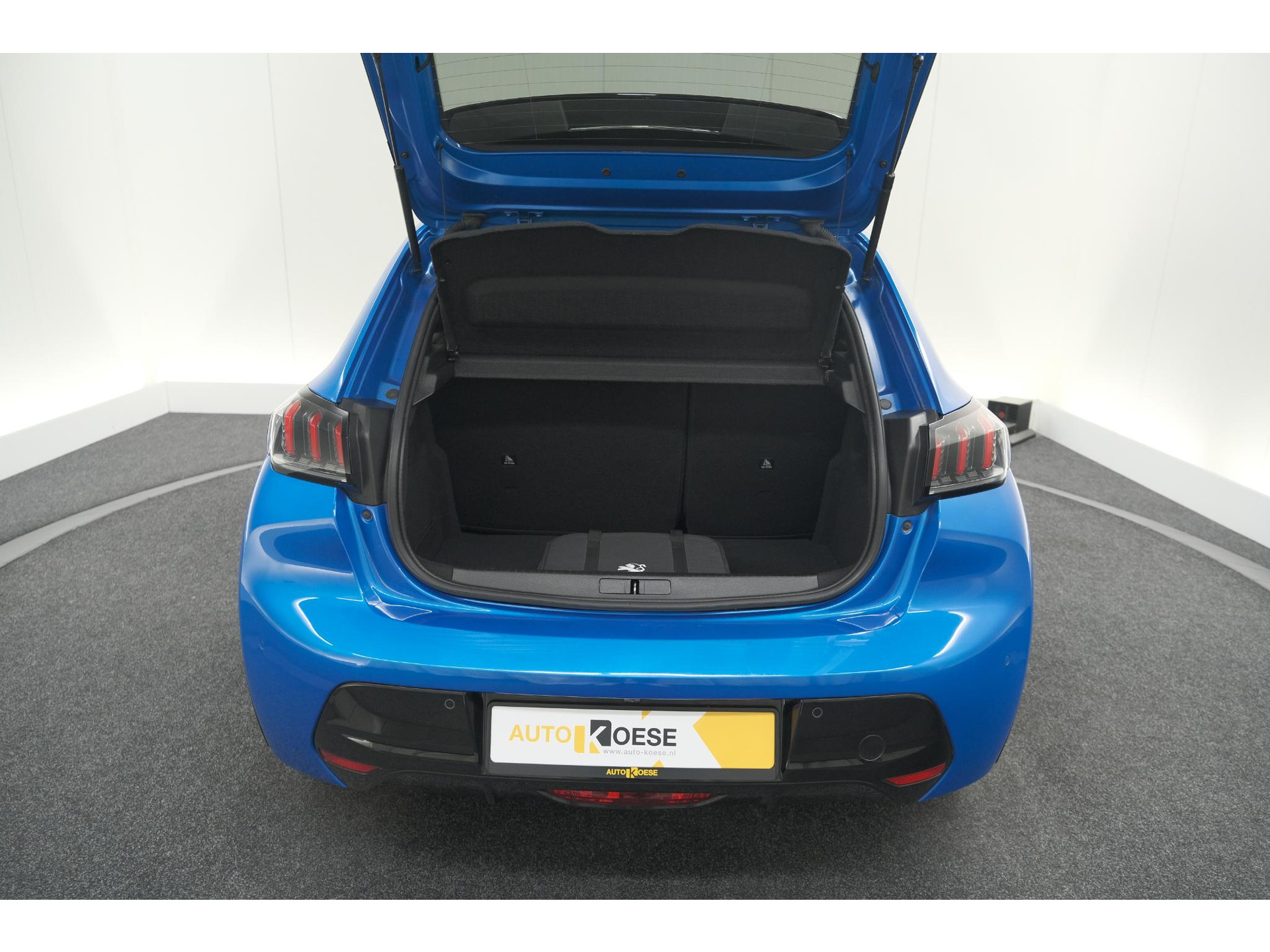 Peugeot e-208 EV GT Pack 50 kWh | Camera | Adapieve Cruise Control | Stoelverwarming | 3 FASE