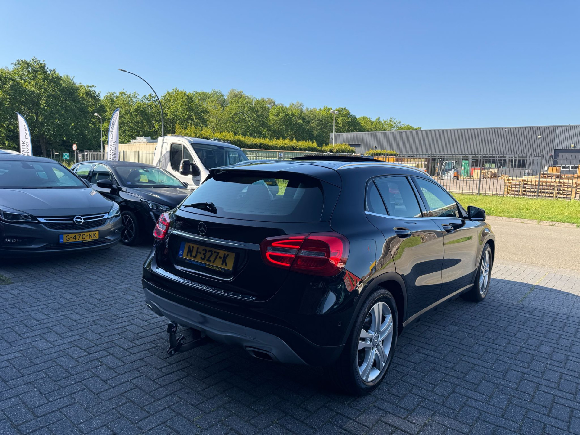 Mercedes-Benz GLA-klasse 200 Prestige | 1E EIGENAAR | 3/6/12MND GARANTIE| AUTOMAAT | PANO | LED | TREKHAAK | CRUISE | LMV |
