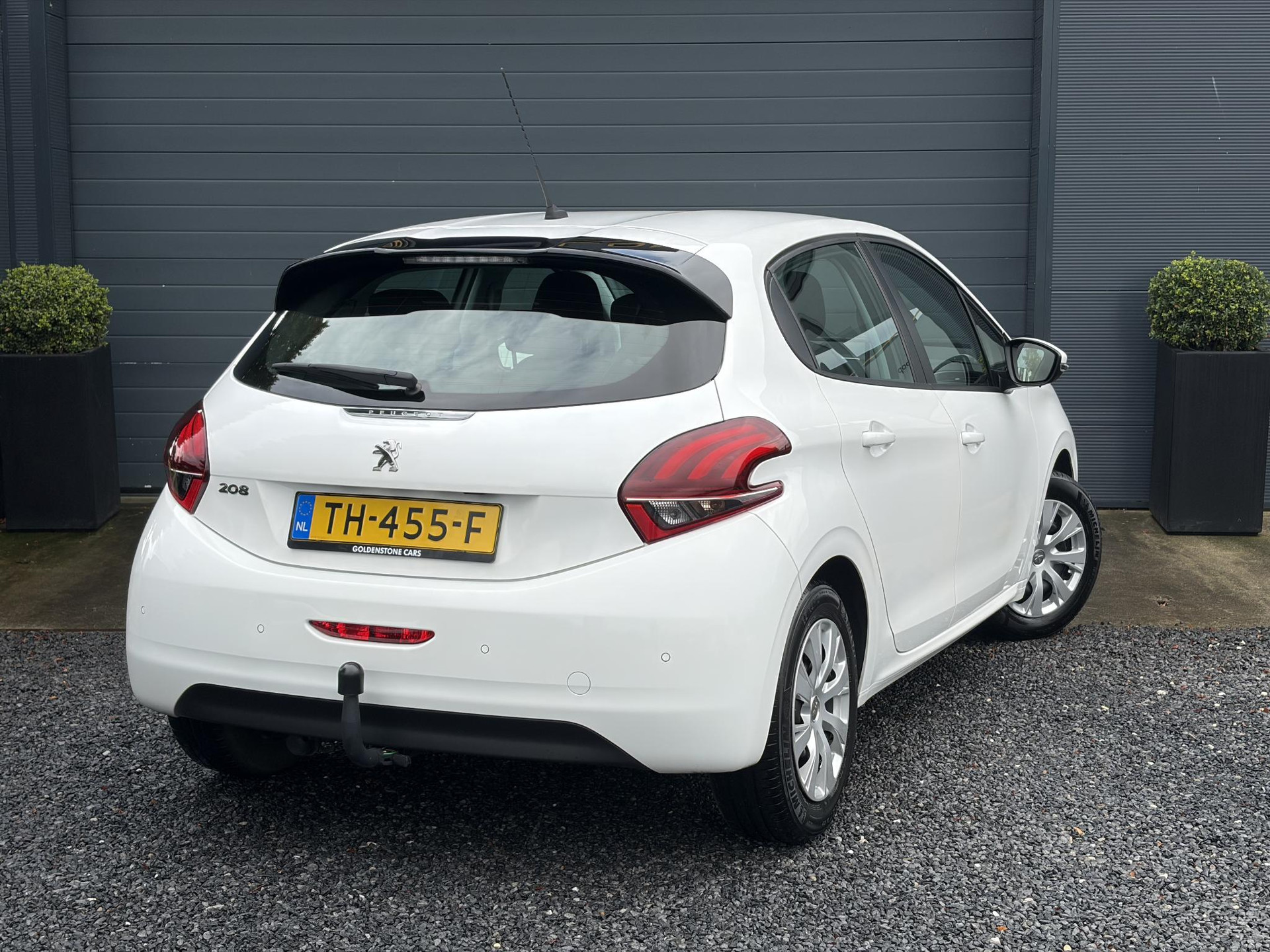 Peugeot 208 1.2 PureTech Blue Lion ✓D-riem vv 2024✓Dealer Onderhouden✓Carplay✓Navi✓Trekhaak✓2e Eigenaar✓Recent beurt gehad✓Airco✓Cruise✓Pdc✓5 Deurs✓Weinig Km✓N.A.P✓Apk tot 08-2027