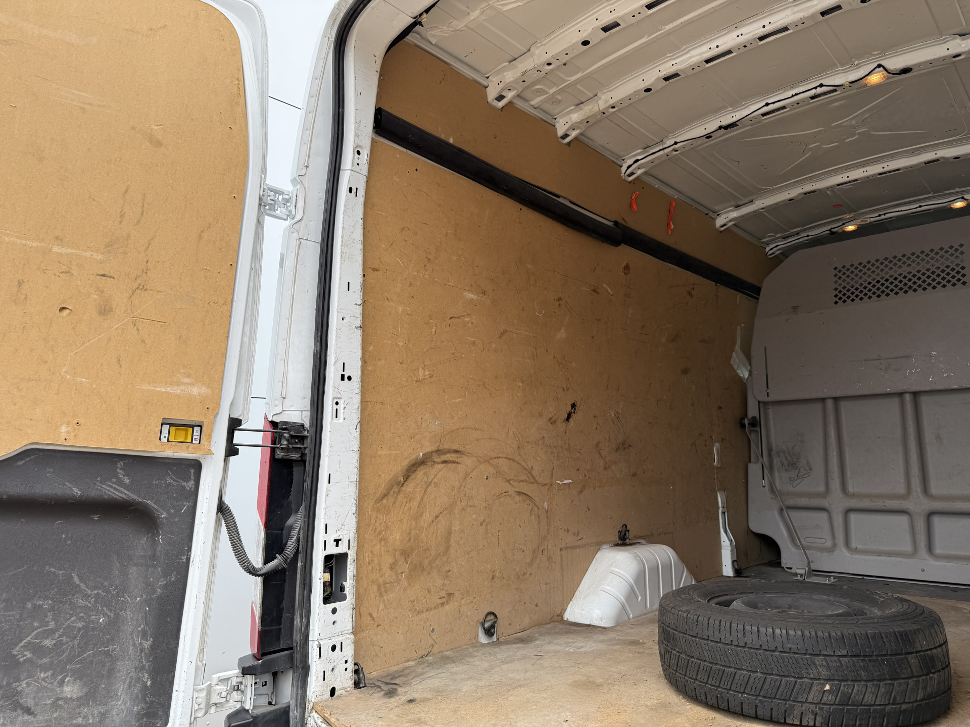 Ford Transit DC 2.0 TDCI 170PK L4H3 Dubbele Cabine 6-Stoelen Airco Cruise Control Camera Parkeersensoren v+a